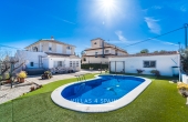 V4S2257, 5 bedroom 4 bathroom villa with guest apartment in fortuna murcia