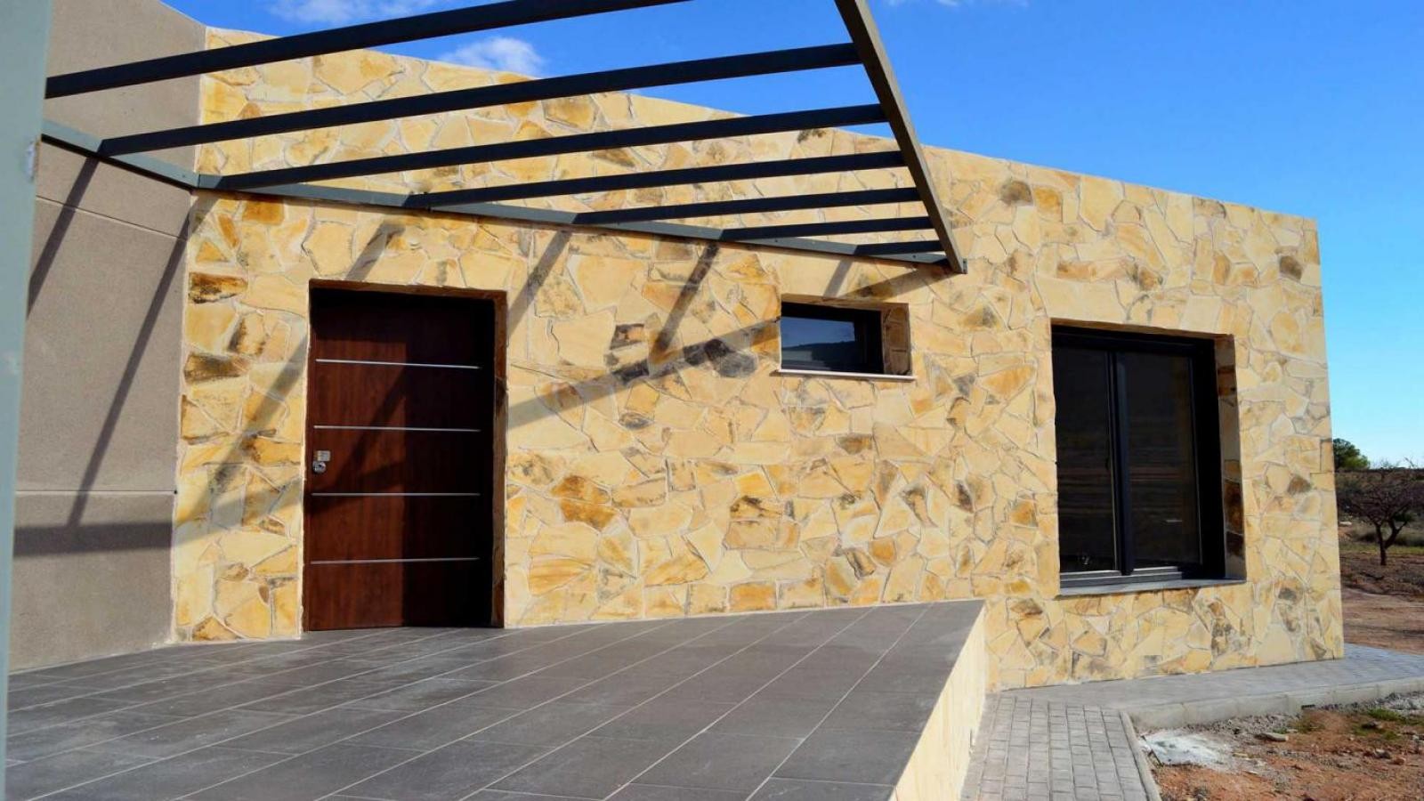 Resale - 4 Bedroom 2 Bathroom Villa in Hondón de las Nieves - - Alicante Resale - 4 Bedroom 2 Bathroom Villa in Hondón de las Nieves - - Alicante