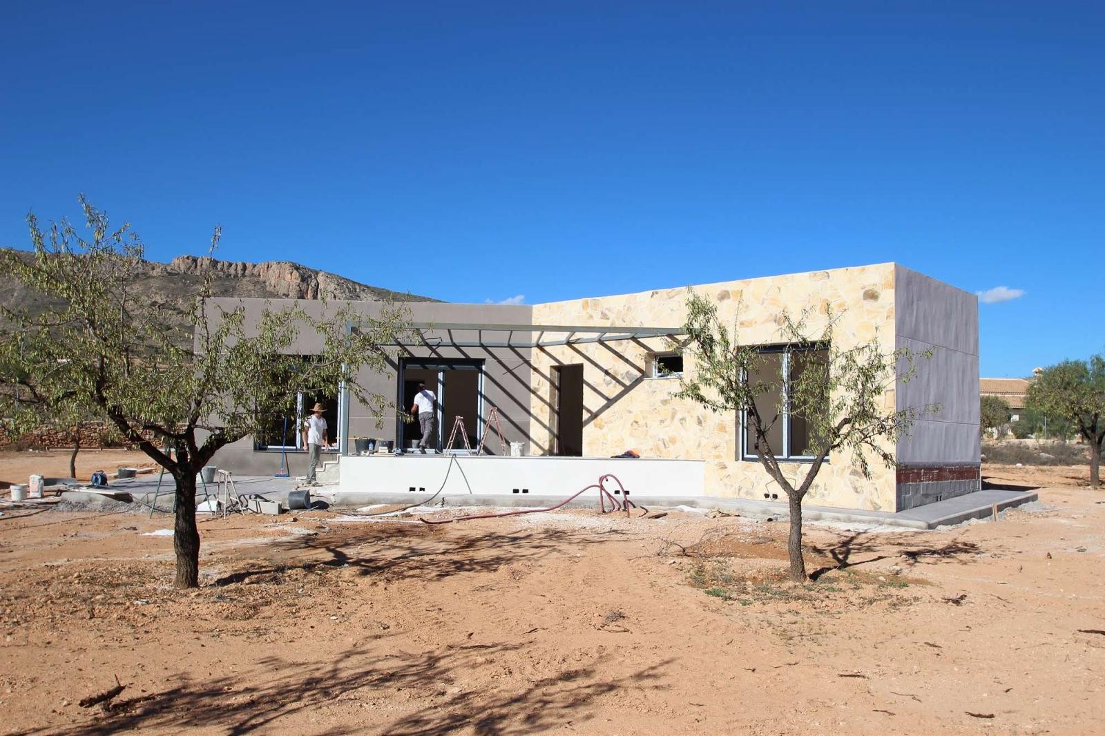 Resale - 4 Bedroom 2 Bathroom Villa in Hondón de las Nieves - - Alicante Resale - 4 Bedroom 2 Bathroom Villa in Hondón de las Nieves - - Alicante