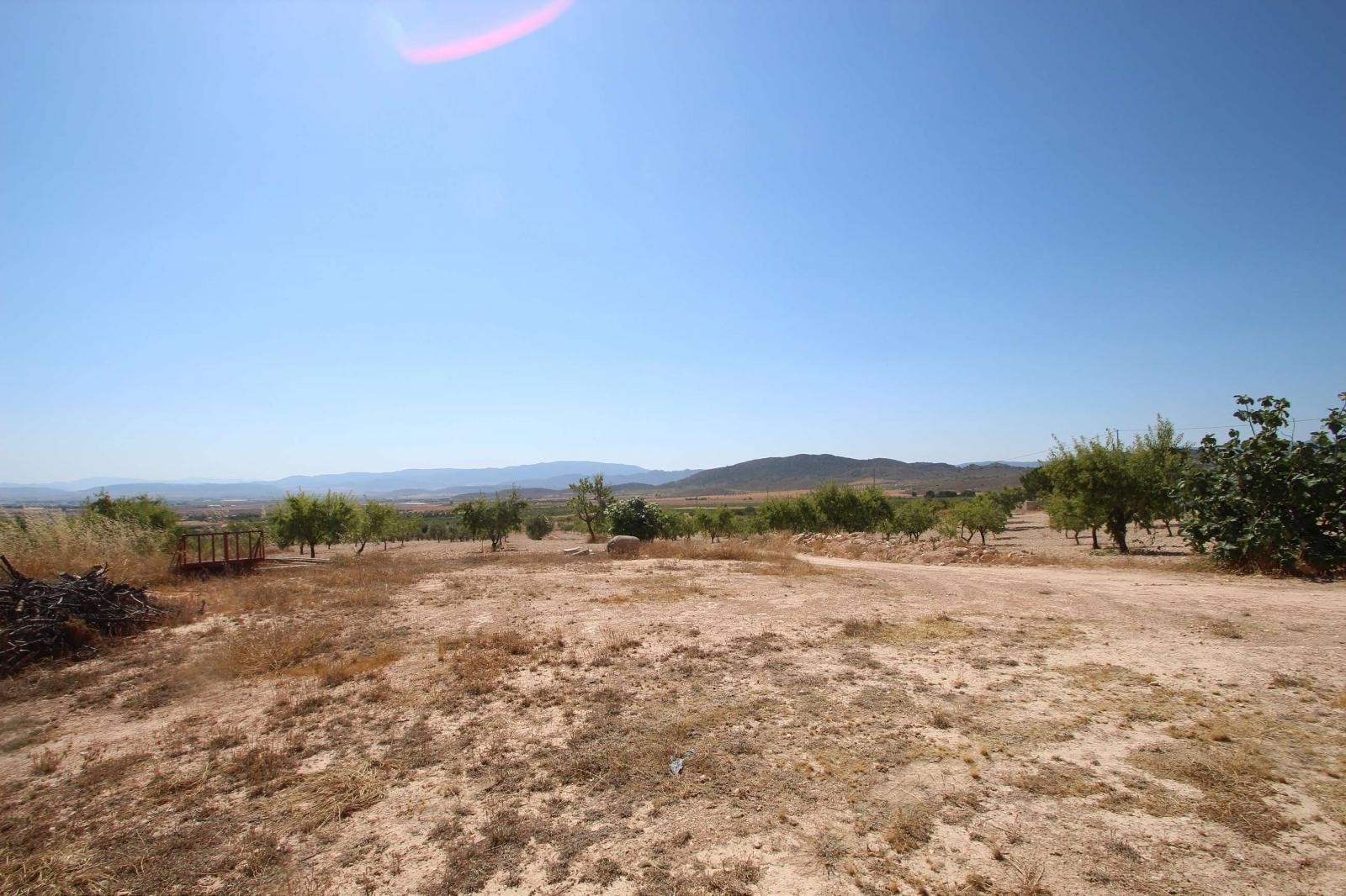 Resale - 3 Bedroom 1 Bathroom Country house in Yecla - - Murcia Resale - 3 Bedroom 1 Bathroom Country house in Yecla - - Murcia