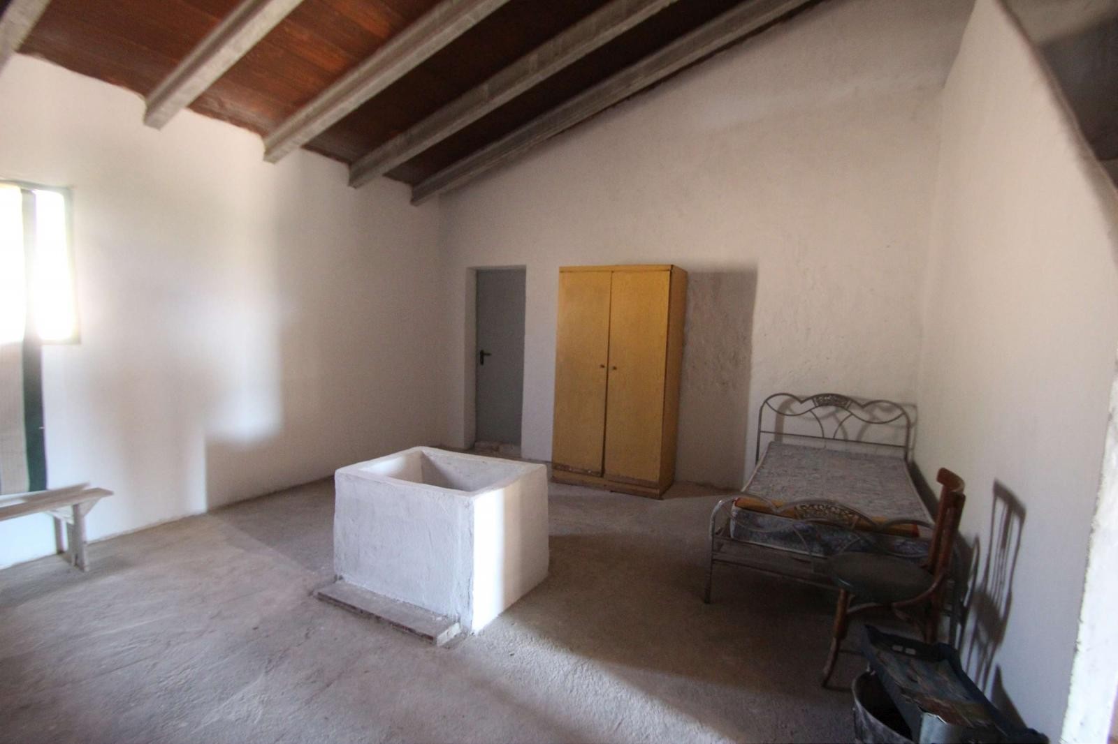 Resale - 3 Bedroom 1 Bathroom Country house in Yecla - - Murcia Resale - 3 Bedroom 1 Bathroom Country house in Yecla - - Murcia