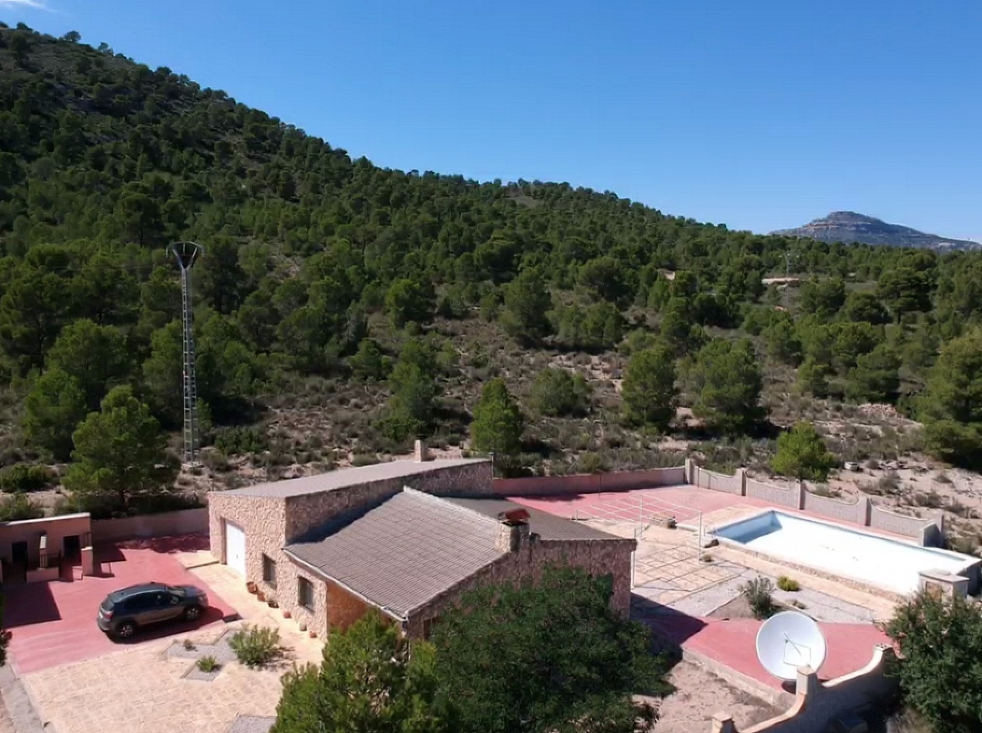 Sold - 5 Bedroom 1 Bathroom Villa in Yecla - - Murcia Sold - 5 Bedroom 1 Bathroom Villa in Yecla - - Murcia