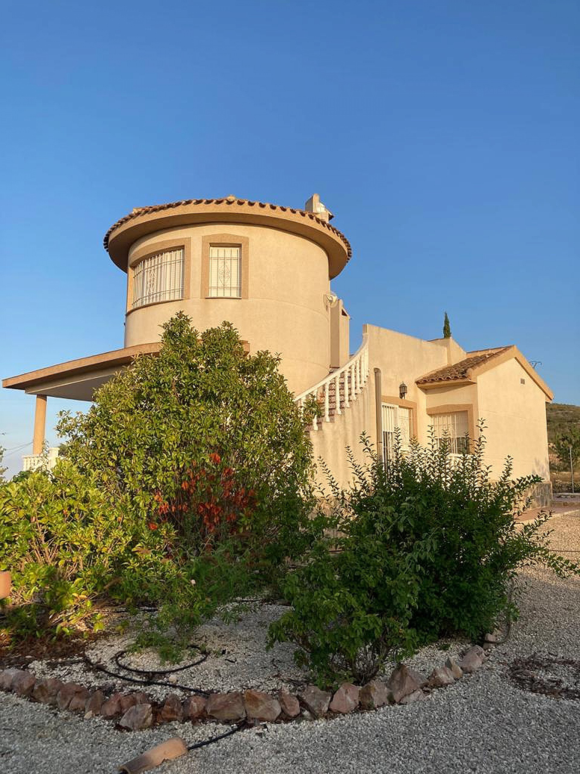 Sold - 4 Bedroom 3 Bathroom Villa in Pinoso - - Alicante Sold - 4 Bedroom 3 Bathroom Villa in Pinoso - - Alicante
