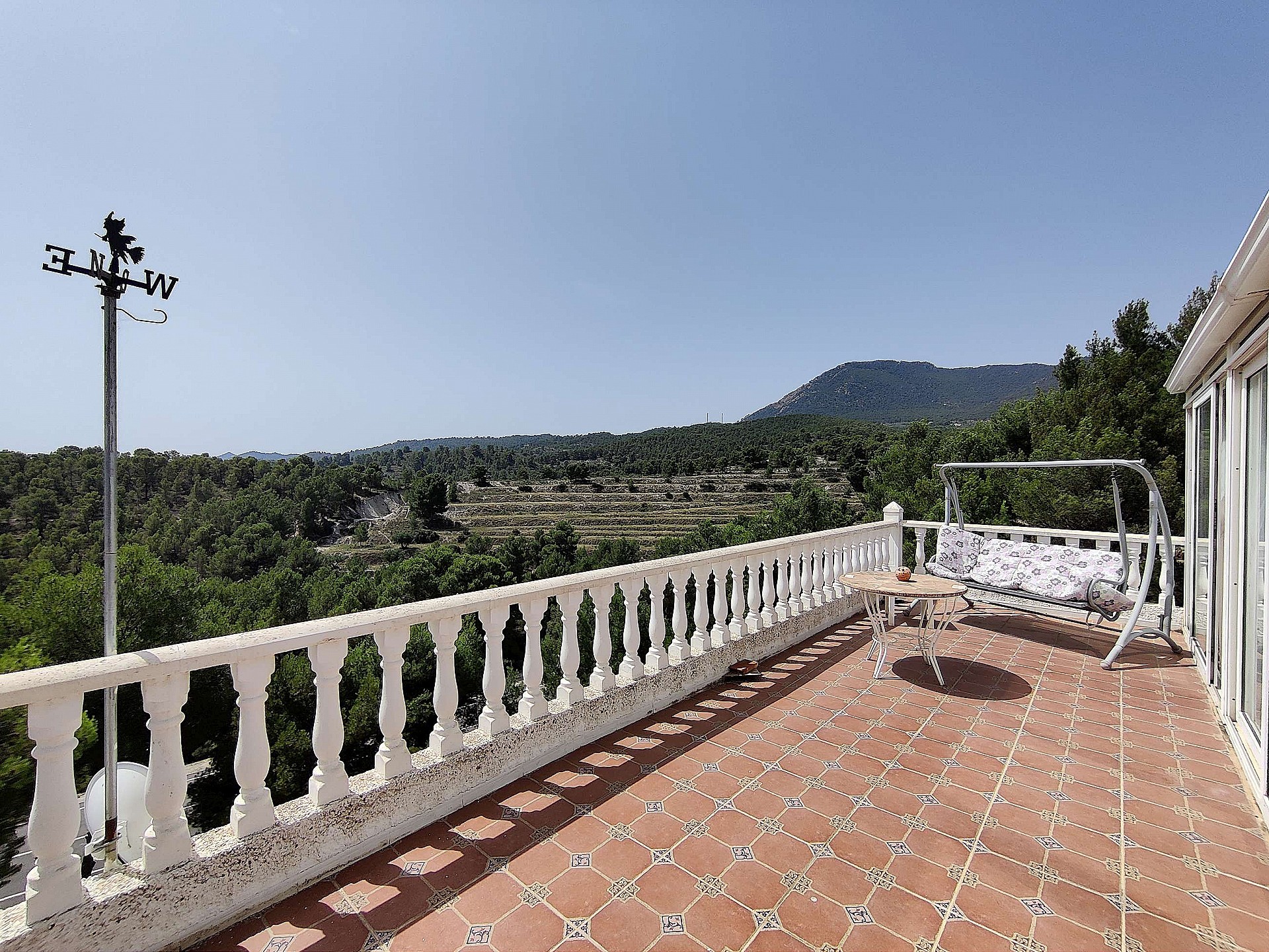 Resale - 3 Bedroom 3 Bathroom Villa in Tibi - - Alicante Resale - 3 Bedroom 3 Bathroom Villa in Tibi - - Alicante