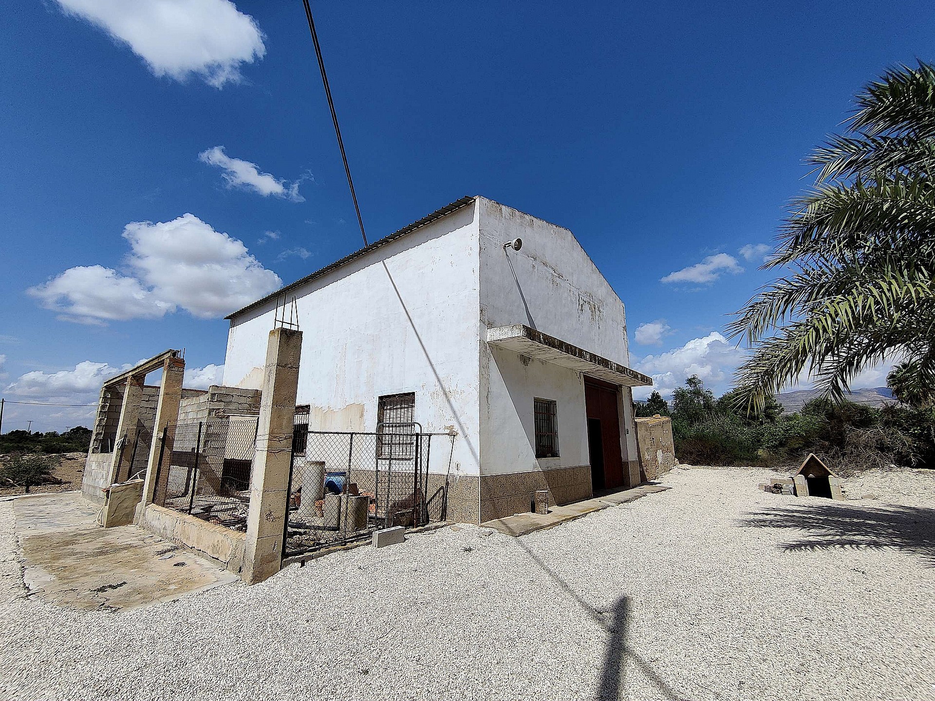 Resale - 3 Bedroom 2 Bathroom Villa in Crevillente - - Alicante Resale - 3 Bedroom 2 Bathroom Villa in Crevillente - - Alicante