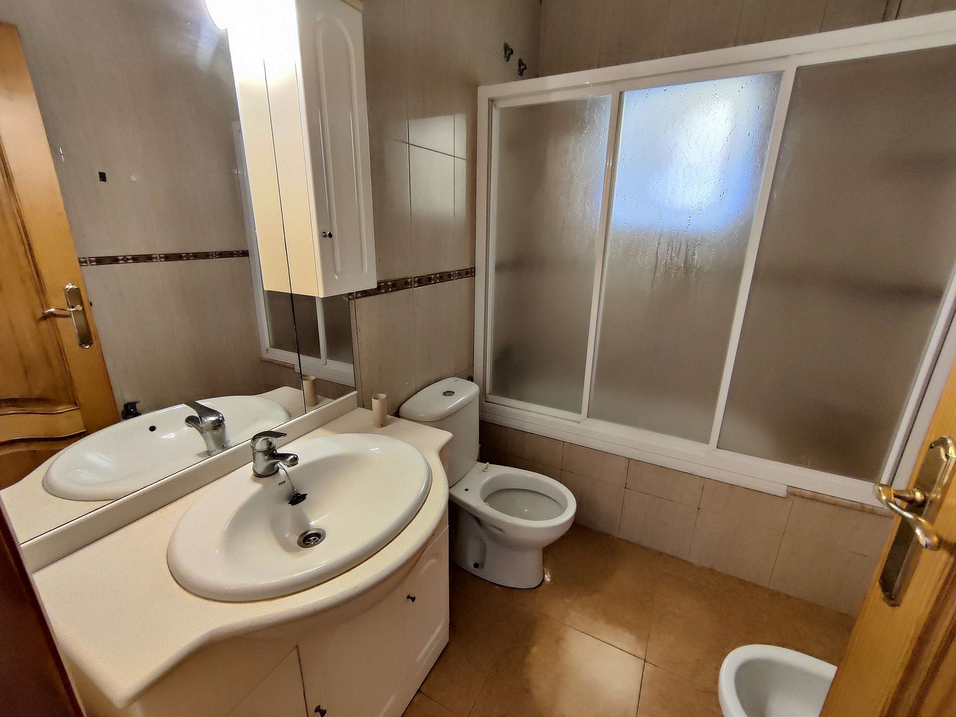 Resale - 3 Bedroom 2 Bathroom Villa in Crevillente - - Alicante Resale - 3 Bedroom 2 Bathroom Villa in Crevillente - - Alicante