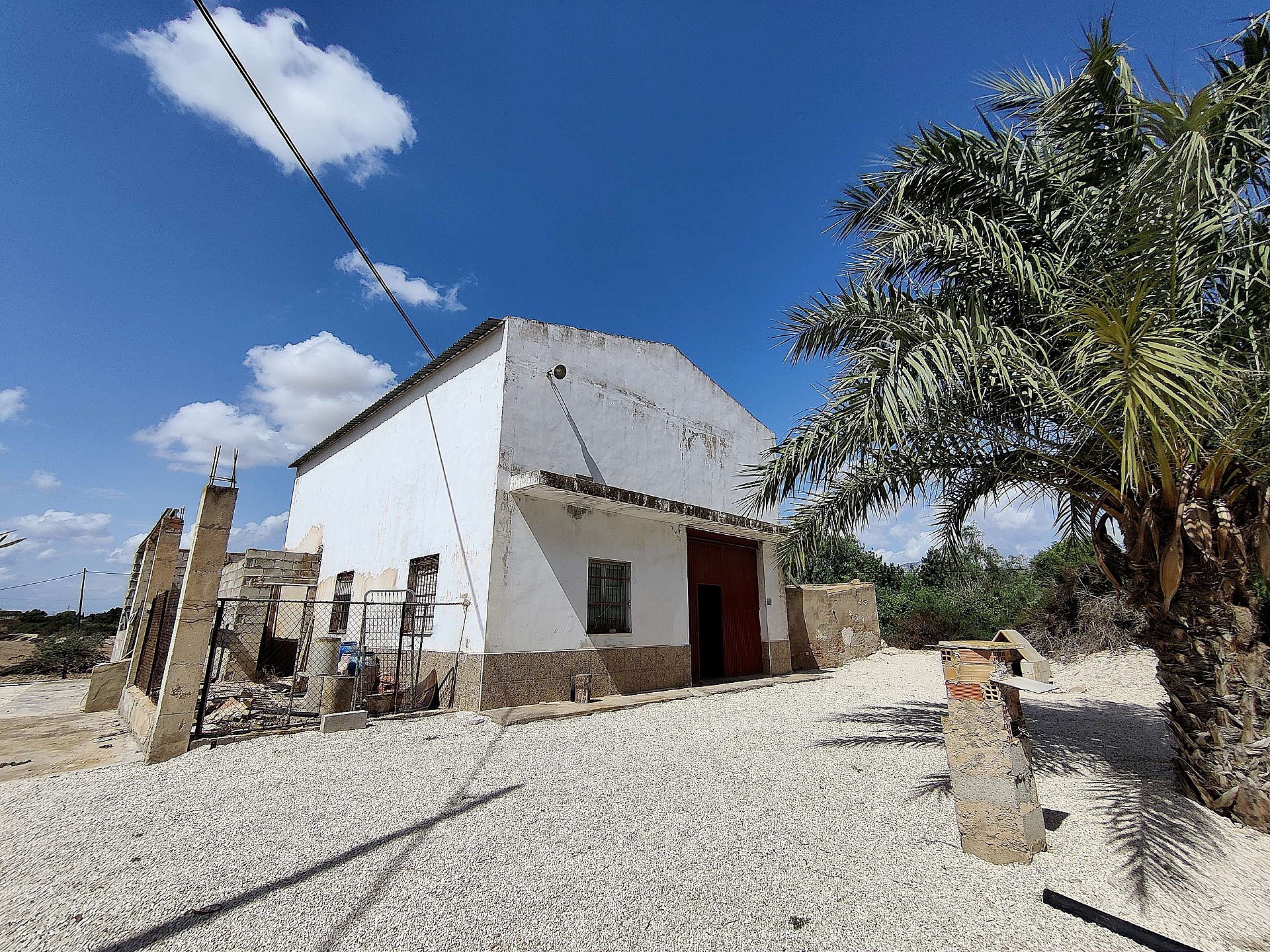 Resale - 3 Bedroom 2 Bathroom Villa in Crevillente - - Alicante Resale - 3 Bedroom 2 Bathroom Villa in Crevillente - - Alicante
