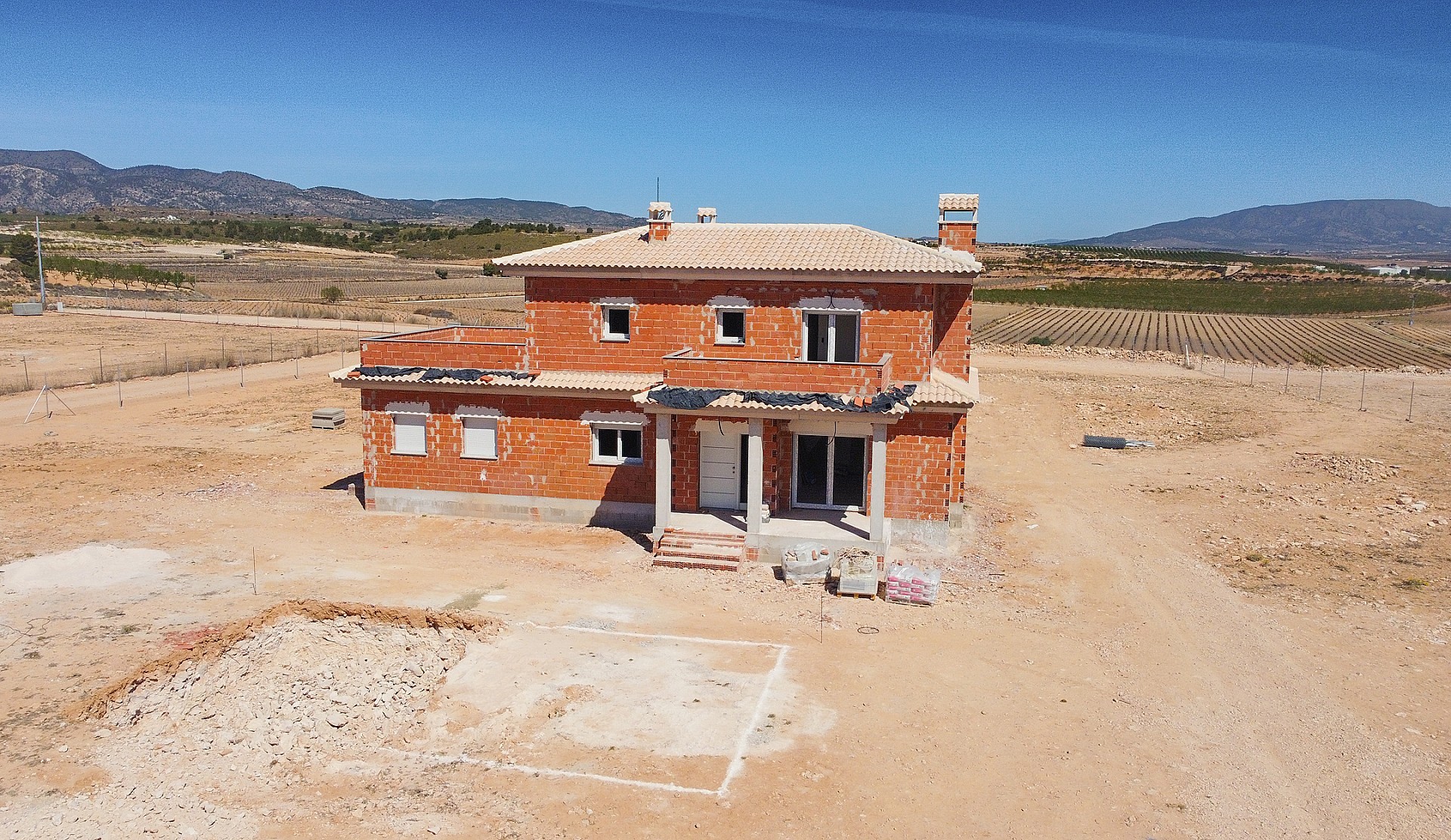 Sold - 4 Bedroom 3 Bathroom Villa in Pinoso - - Alicante Sold - 4 Bedroom 3 Bathroom Villa in Pinoso - - Alicante