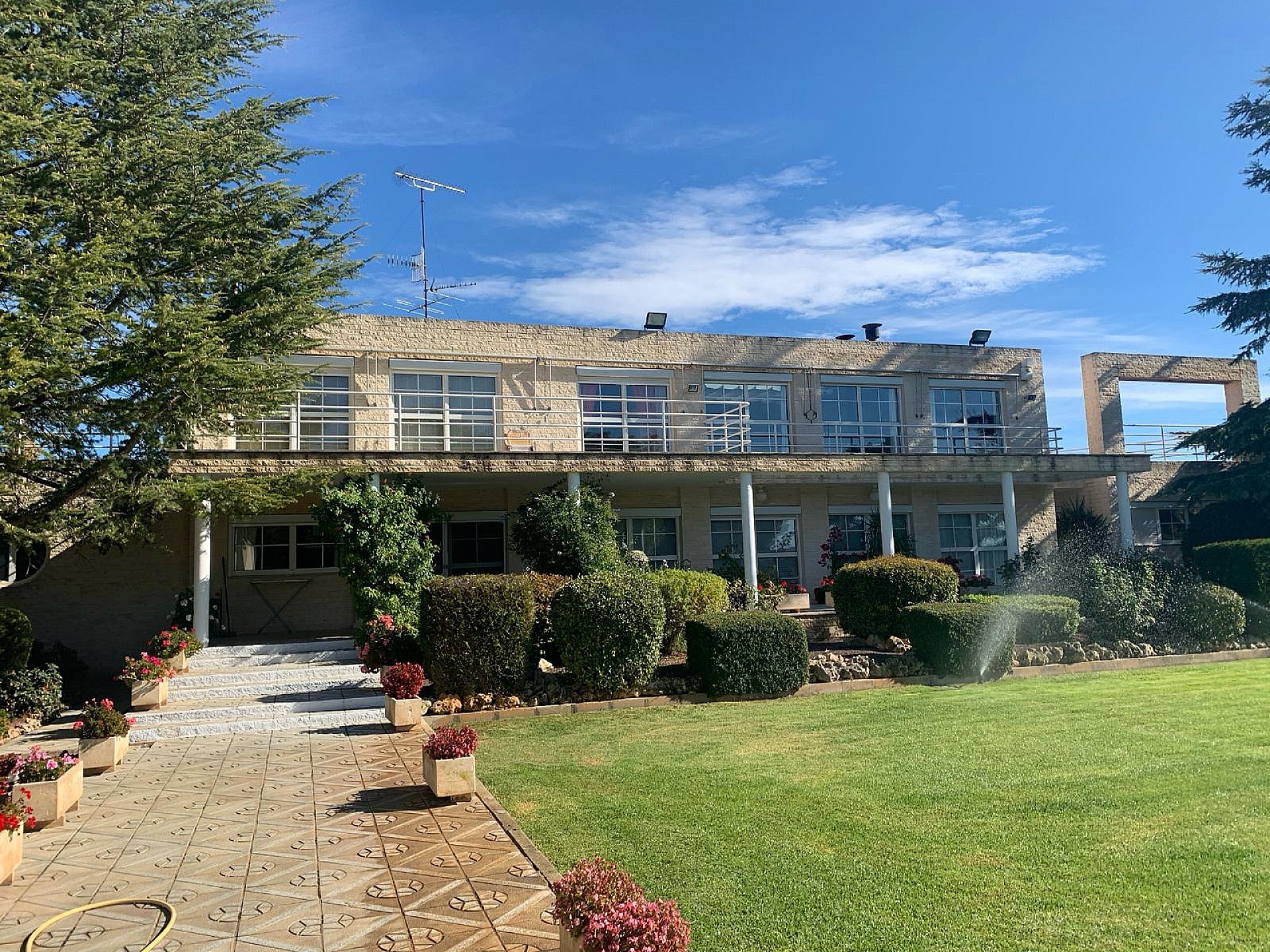 Sold - 5 Bedroom 4 Bathroom Villa in Villena - - Alicante Sold - 5 Bedroom 4 Bathroom Villa in Villena - - Alicante