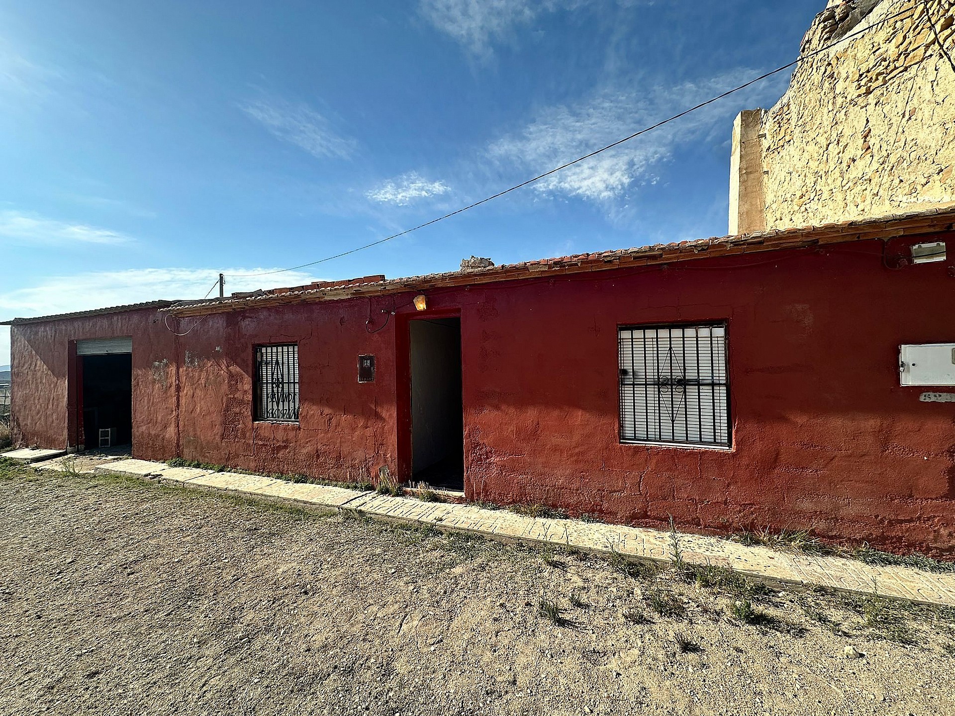Sold - 3 Bedroom 1 Bathroom Country house in Jumilla - - Murcia Sold - 3 Bedroom 1 Bathroom Country house in Jumilla - - Murcia