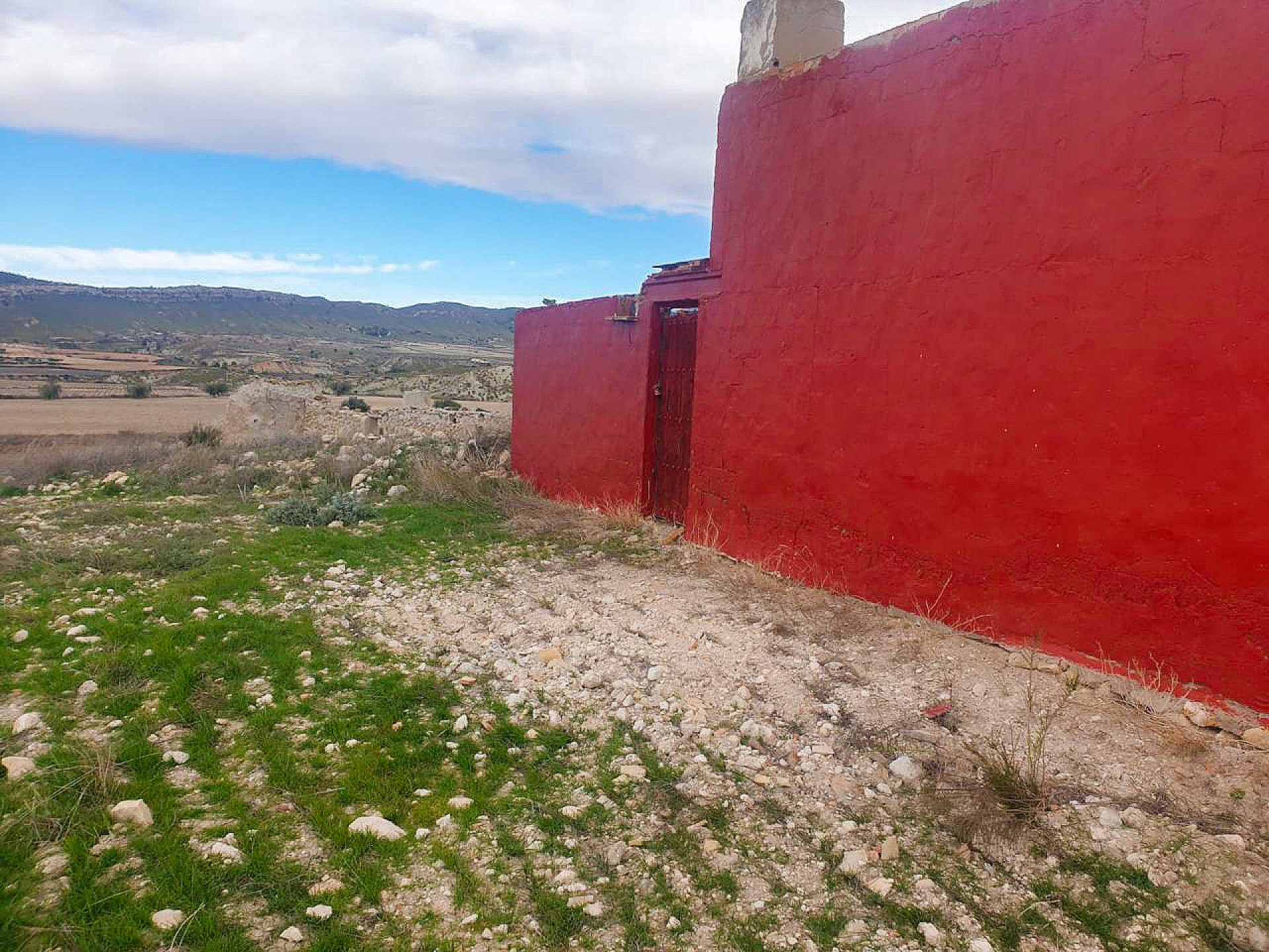 Sold - 3 Bedroom 1 Bathroom Country house in Jumilla - - Murcia Sold - 3 Bedroom 1 Bathroom Country house in Jumilla - - Murcia
