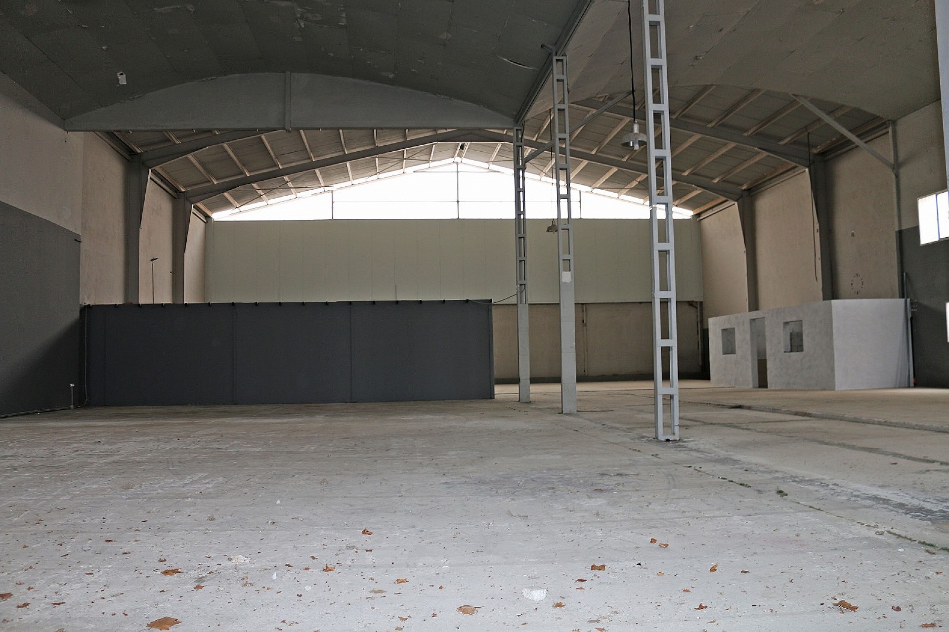 Resale - Commercial in Pinoso - - Alicante Resale - Commercial in Pinoso - - Alicante