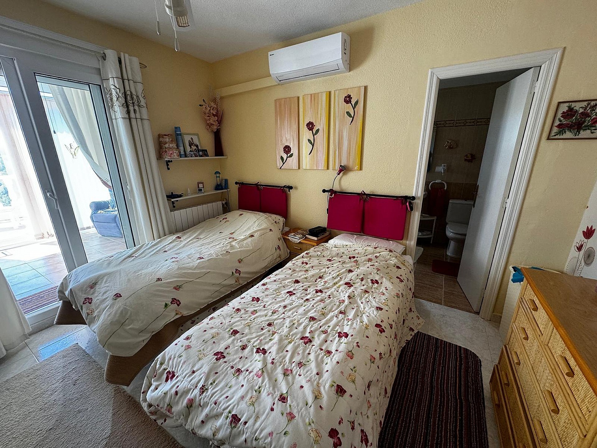Resale - 3 Bedroom 3 Bathroom Villa in Tibi - - Alicante Resale - 3 Bedroom 3 Bathroom Villa in Tibi - - Alicante