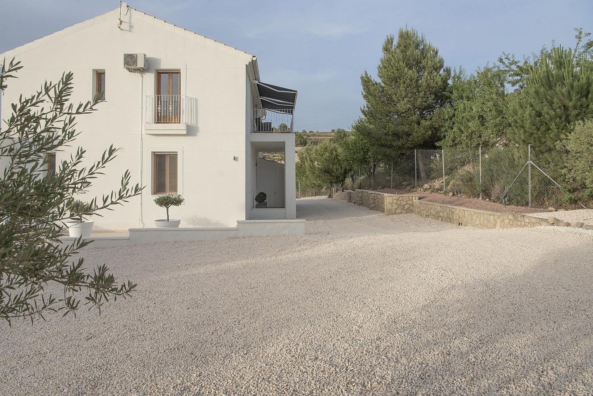 Sold - 5 Bedroom 6 Bathroom Villa in Pinoso - - Alicante Sold - 5 Bedroom 6 Bathroom Villa in Pinoso - - Alicante
