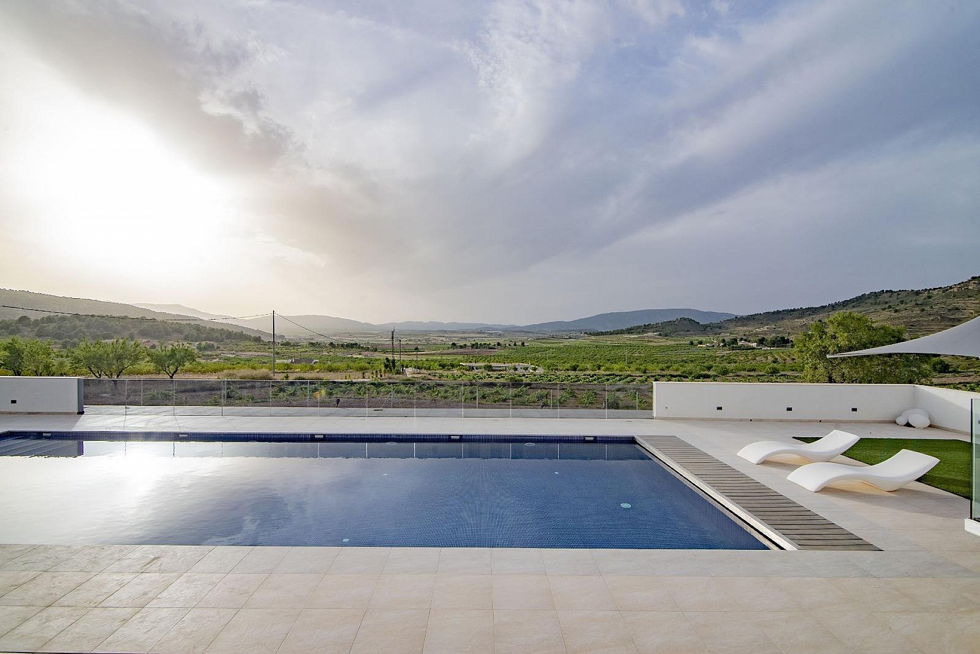 Sold - 5 Bedroom 6 Bathroom Villa in Pinoso - - Alicante Sold - 5 Bedroom 6 Bathroom Villa in Pinoso - - Alicante