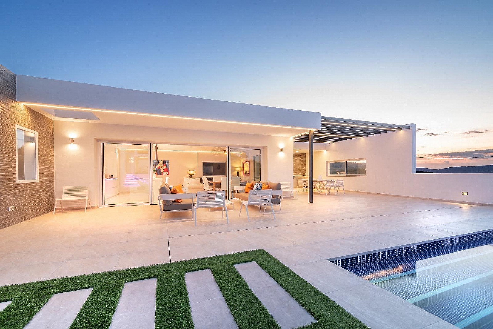Sold - 5 Bedroom 6 Bathroom Villa in Pinoso - - Alicante Sold - 5 Bedroom 6 Bathroom Villa in Pinoso - - Alicante