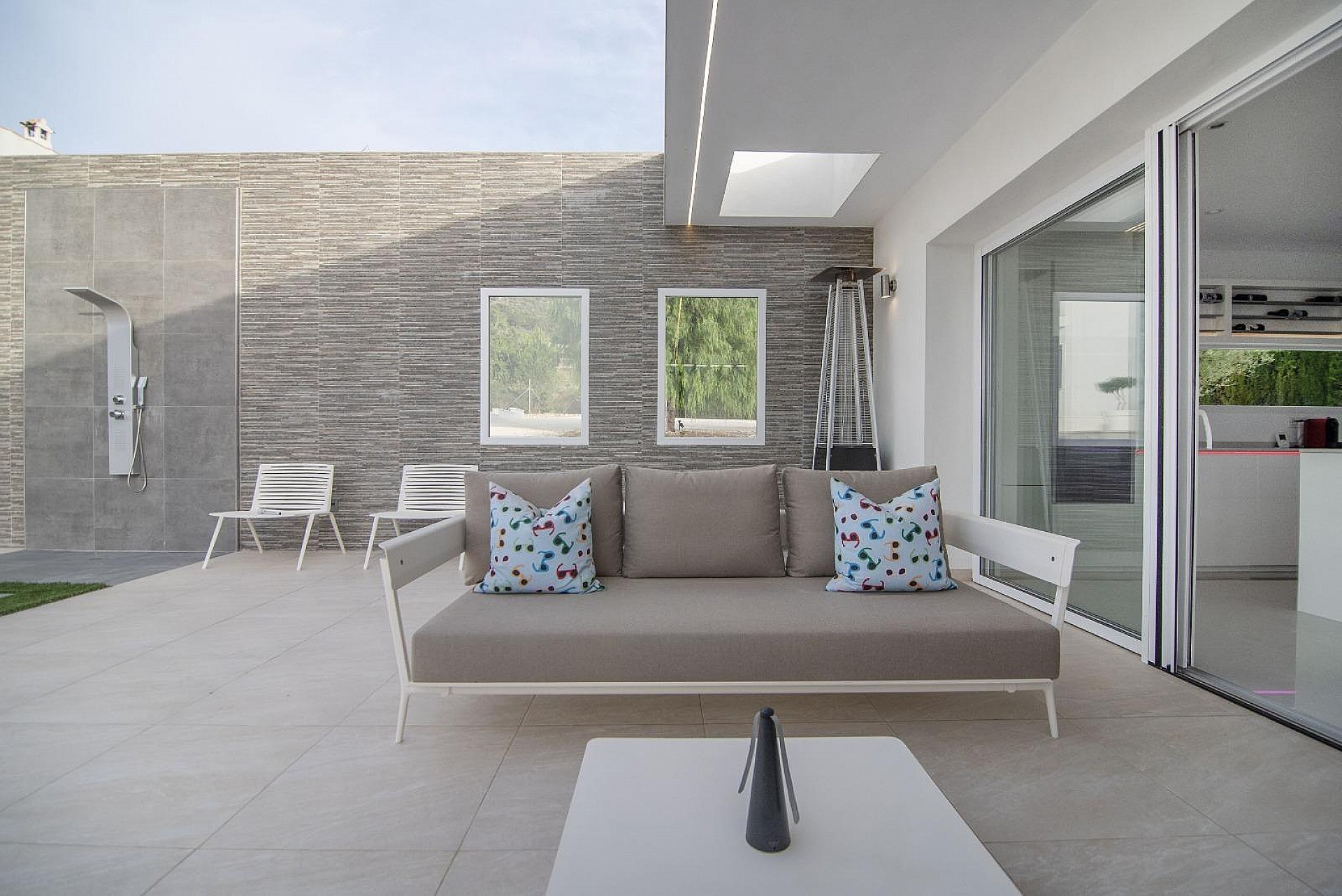 Sold - 5 Bedroom 6 Bathroom Villa in Pinoso - - Alicante Sold - 5 Bedroom 6 Bathroom Villa in Pinoso - - Alicante