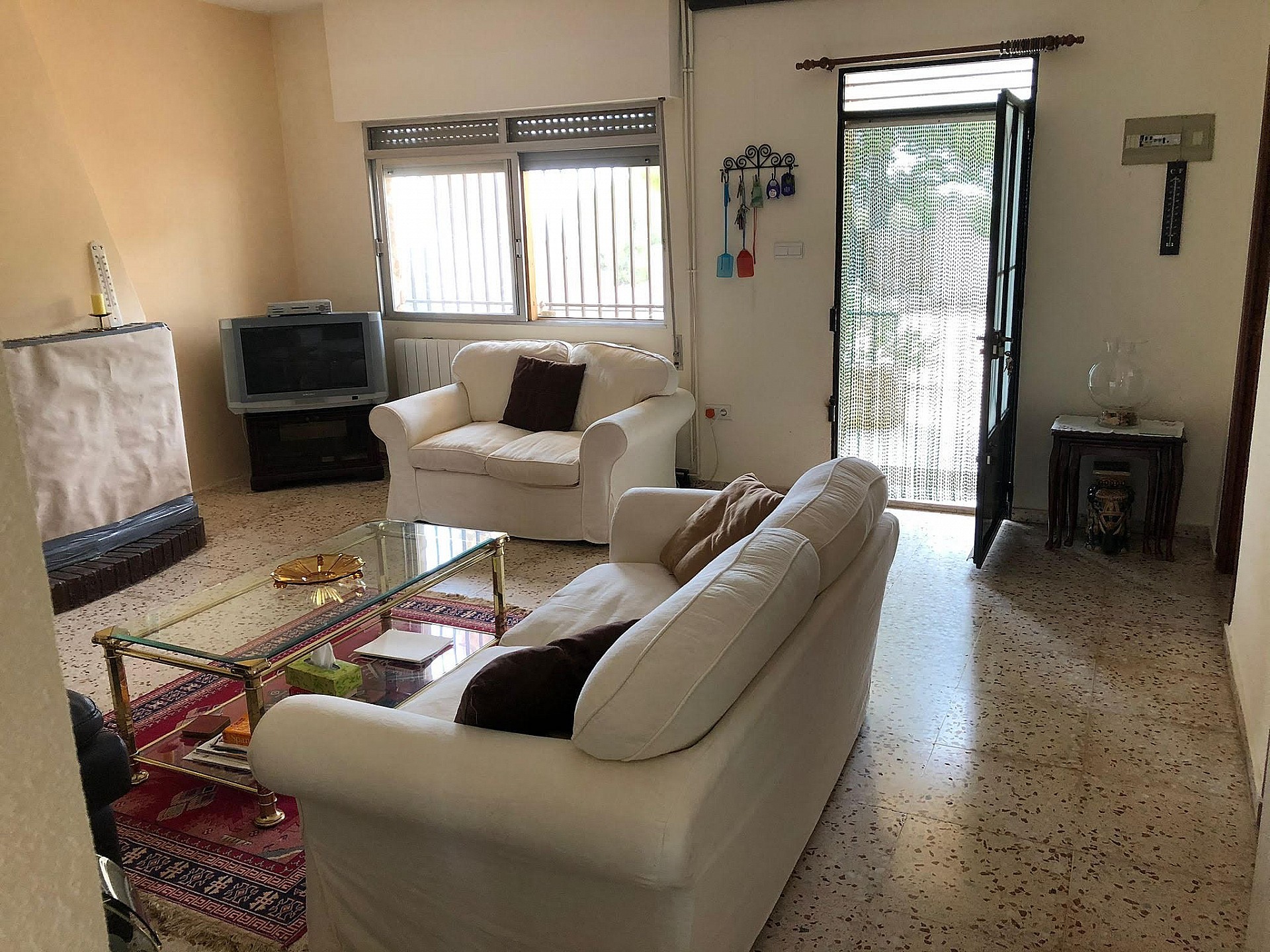 Sold - 5 Bedroom 1 Bathroom Villa in Yecla - - Murcia Sold - 5 Bedroom 1 Bathroom Villa in Yecla - - Murcia