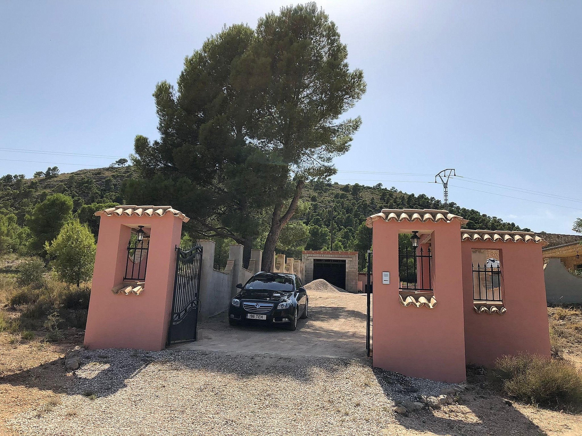 Sold - 5 Bedroom 1 Bathroom Villa in Yecla - - Murcia Sold - 5 Bedroom 1 Bathroom Villa in Yecla - - Murcia