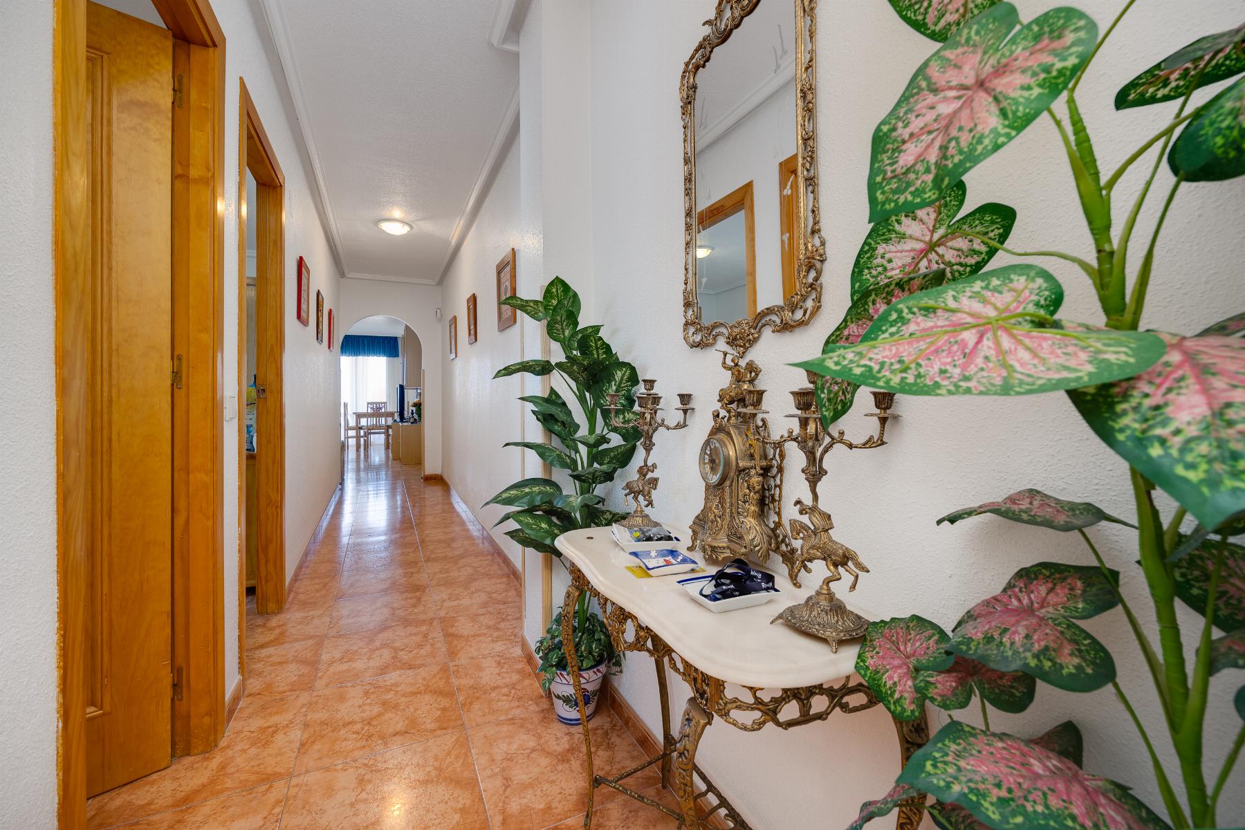 Sold - 2 Bedroom 1 Bathroom Apartamento in Torrevieja - centro - Alicante Sold - 2 Bedroom 1 Bathroom Apartamento in Torrevieja - centro - Alicante