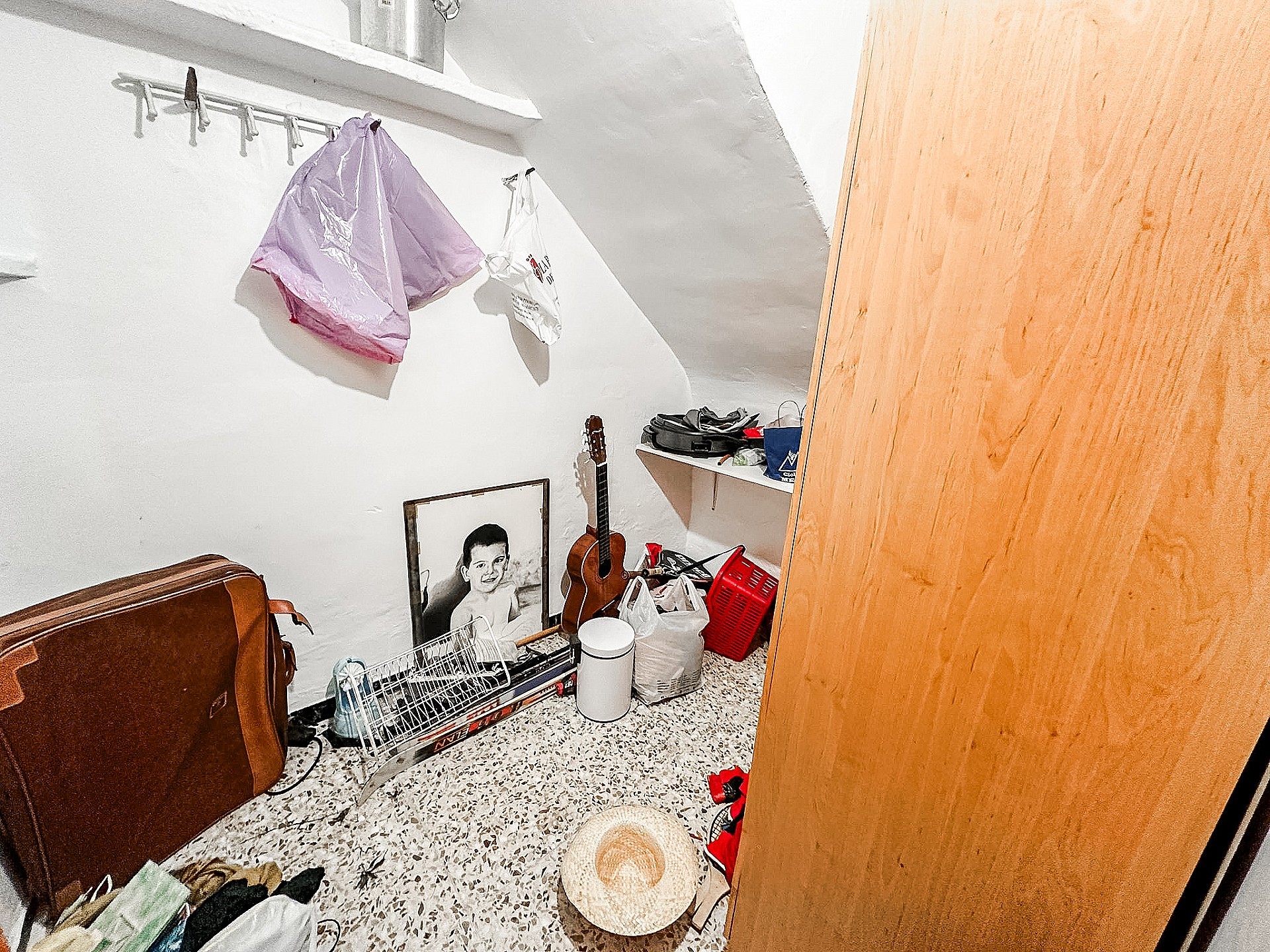Resale - 5 Bedroom 2 Bathroom Townhouse in Pinoso - - Alicante Resale - 5 Bedroom 2 Bathroom Townhouse in Pinoso - - Alicante