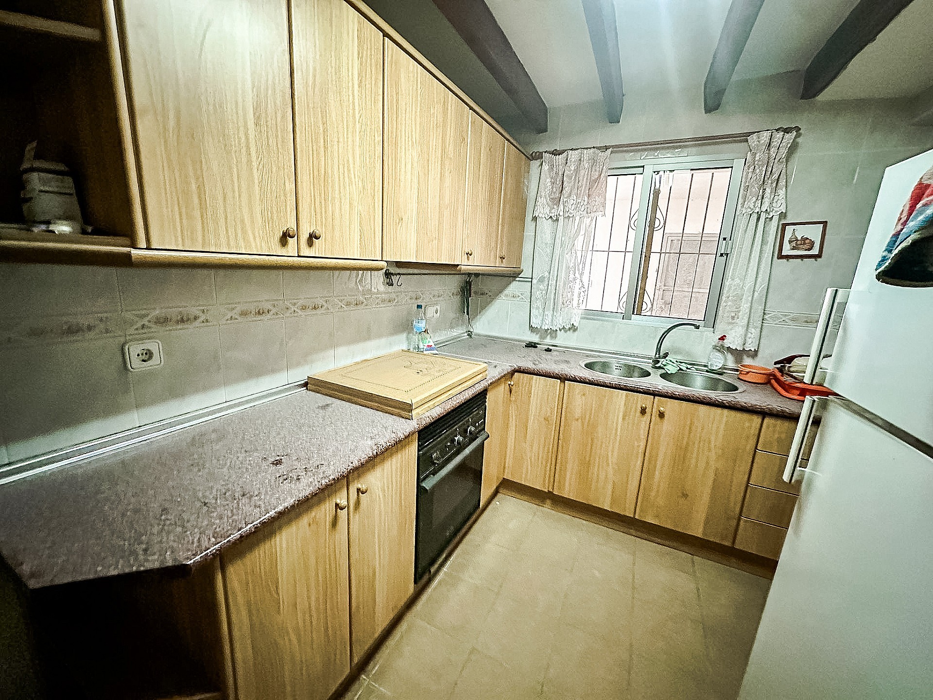 Resale - 5 Bedroom 2 Bathroom Townhouse in Pinoso - - Alicante Resale - 5 Bedroom 2 Bathroom Townhouse in Pinoso - - Alicante