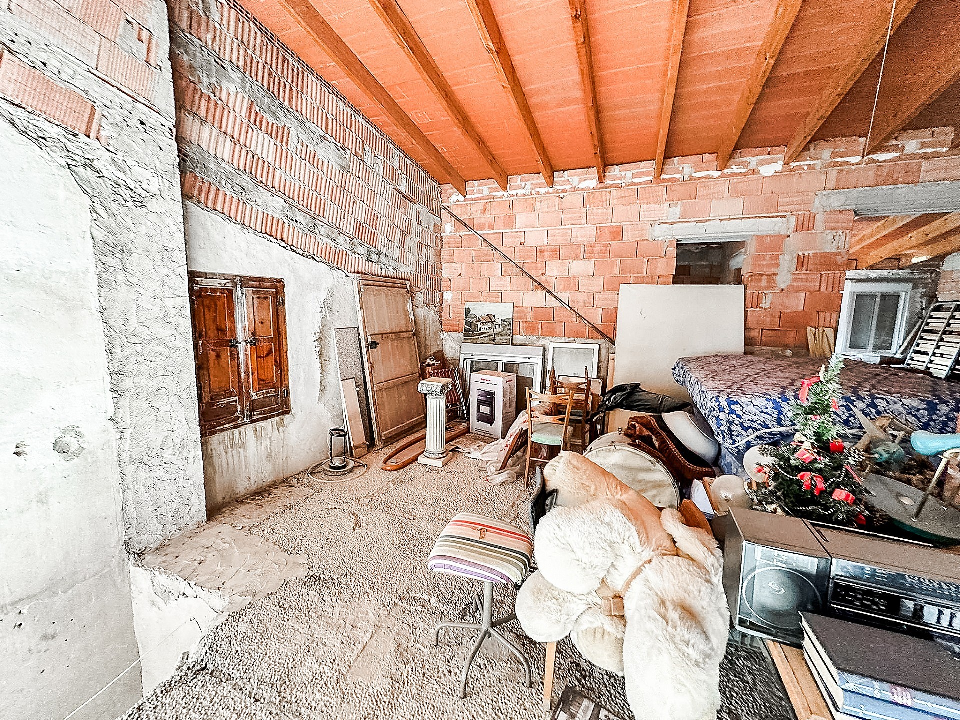 Resale - 5 Bedroom 2 Bathroom Townhouse in Pinoso - - Alicante Resale - 5 Bedroom 2 Bathroom Townhouse in Pinoso - - Alicante