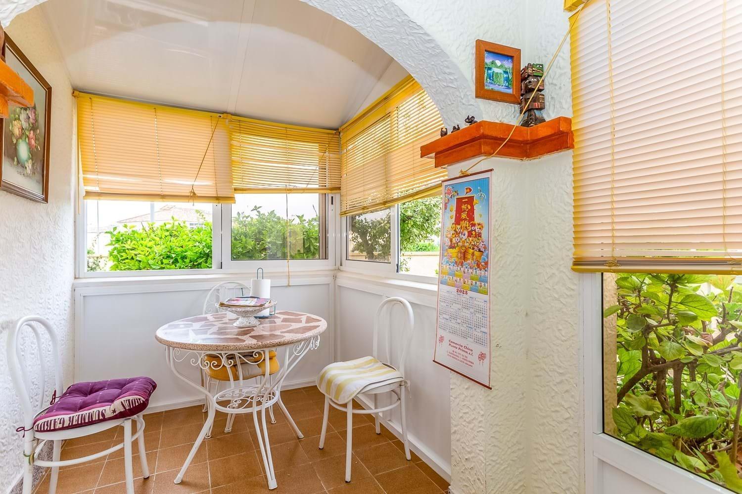 Resale - 3 Bedroom 2 Bathroom Chalet in Orihuela Costa - La Zenia- Orihuela costa - Alicante Resale - 3 Bedroom 2 Bathroom Chalet in Orihuela Costa - La Zenia- Orihuela costa - Alicante