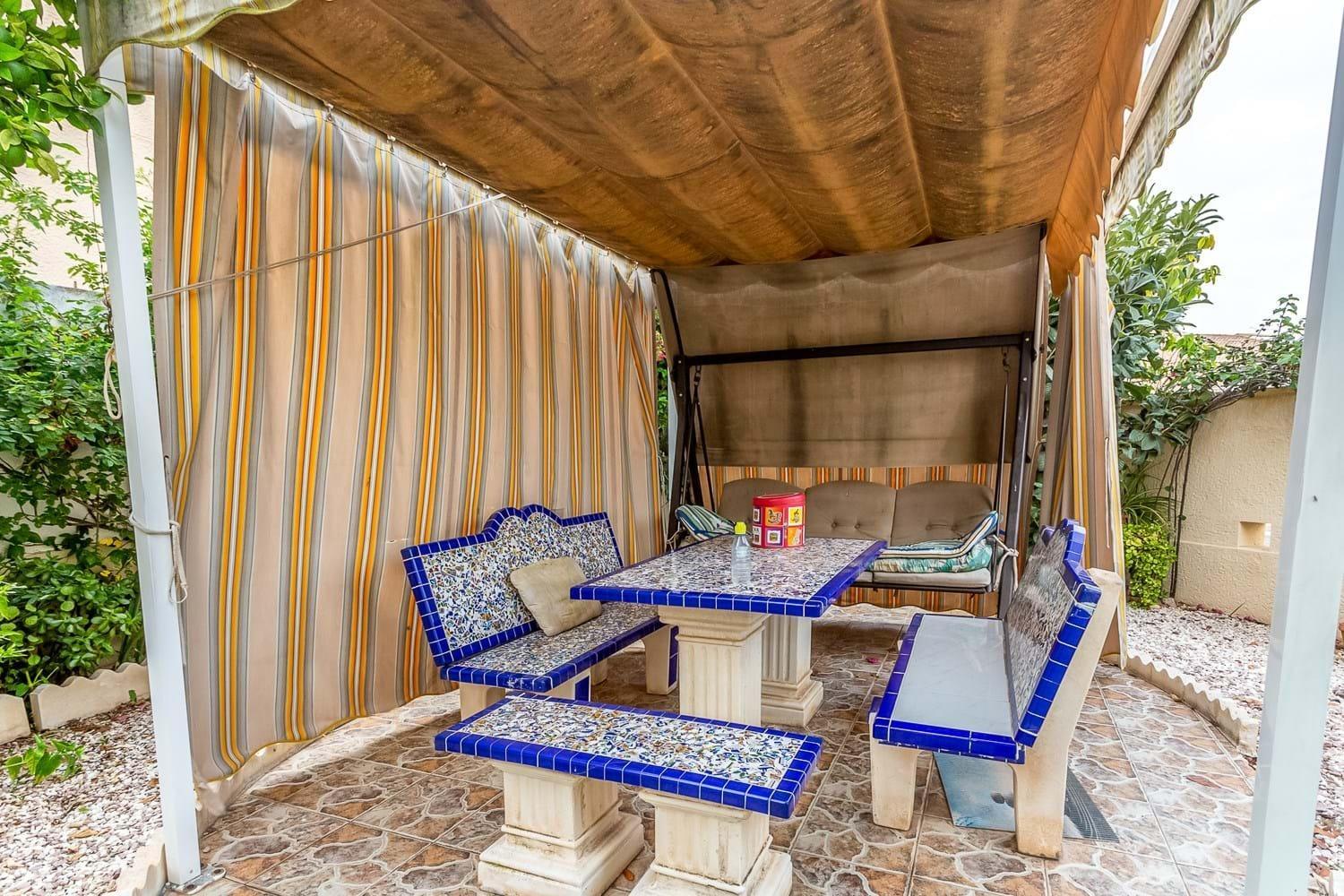 Resale - 3 Bedroom 2 Bathroom Chalet in Orihuela Costa - La Zenia- Orihuela costa - Alicante Resale - 3 Bedroom 2 Bathroom Chalet in Orihuela Costa - La Zenia- Orihuela costa - Alicante