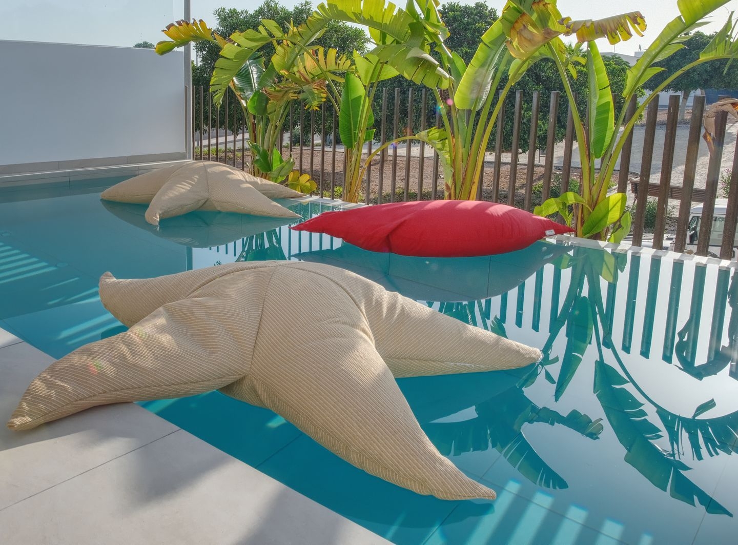 Resale - 4 bed 3 bath villa with private pool and garage in ciudad quesada - - Resale - 4 bed 3 bath villa with private pool and garage in ciudad quesada - -