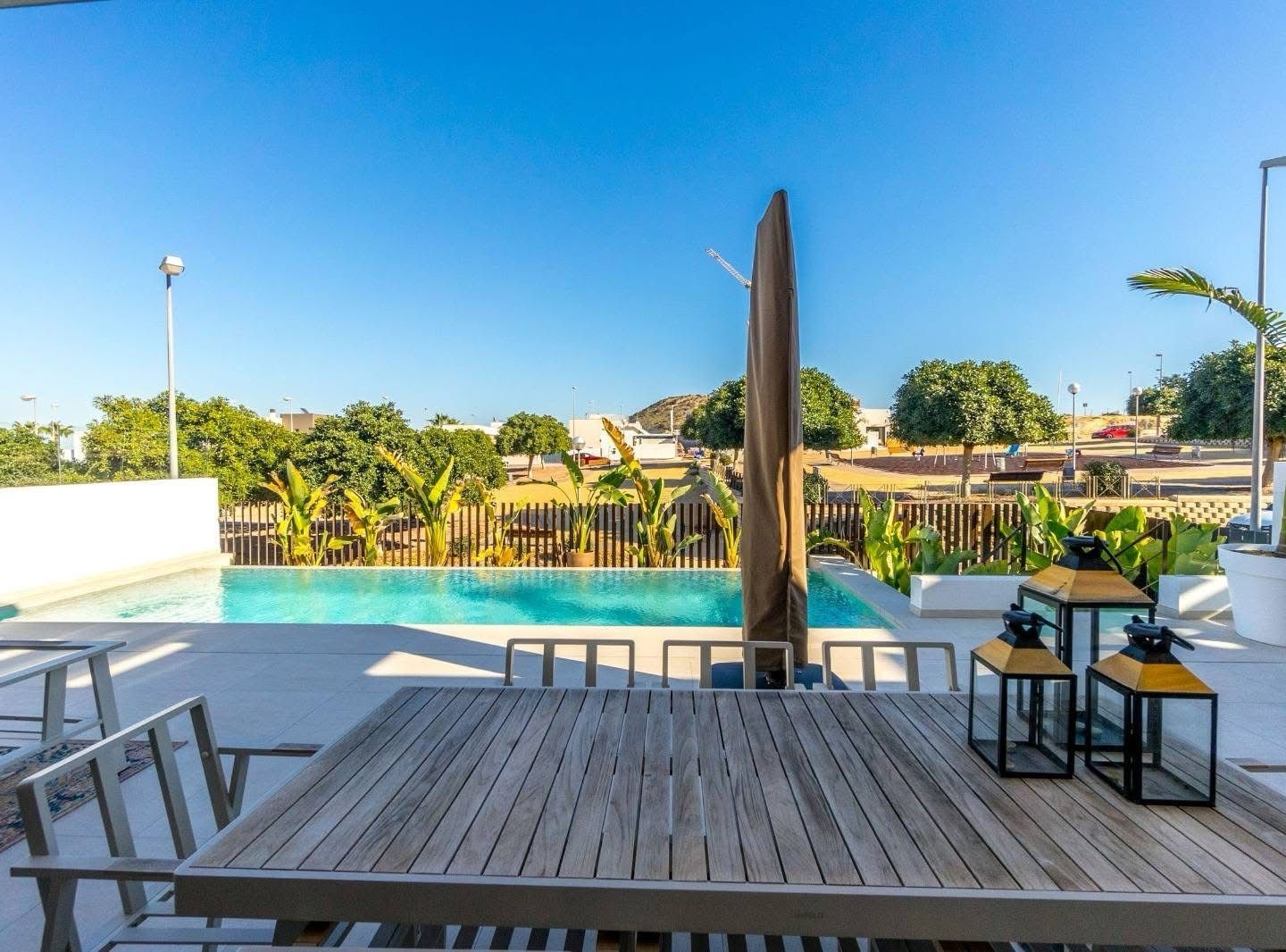 Resale - 4 bed 3 bath villa with private pool and garage in ciudad quesada - - Resale - 4 bed 3 bath villa with private pool and garage in ciudad quesada - -