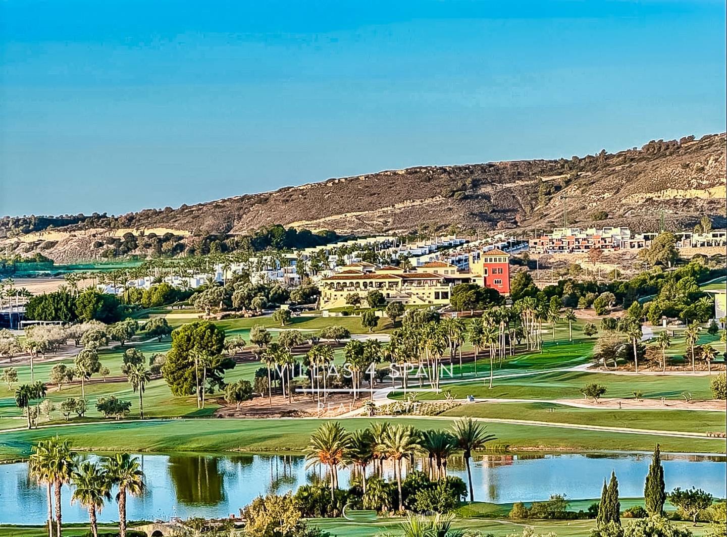 Resale - 3 Bed 2 Bath Villa with Private Pool and Parking in Algorfa - La finca golf Polígono Sector III-Campo de Go - Alicante Resale - 3 Bed 2 Bath Villa with Private Pool and Parking in Algorfa - La finca golf Polígono Sector III-Campo de Go - Alicante