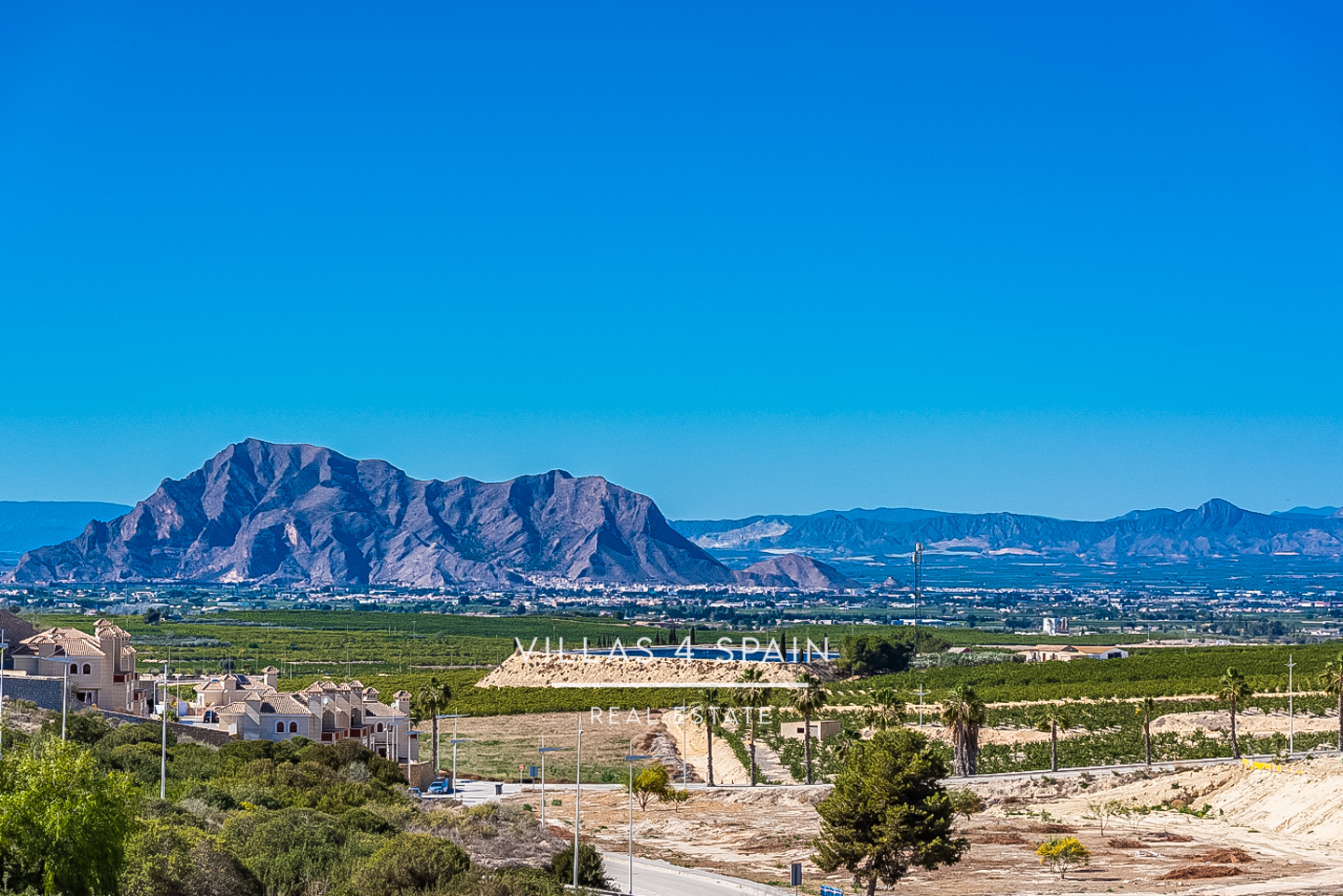 New Build - 3 Bed 2 Bath New Build Villa with private pool and parking in La Finca Golf Algorfa - CALLE ALMORADI - Alicante New Build - 3 Bed 2 Bath New Build Villa with private pool and parking in La Finca Golf Algorfa - CALLE ALMORADI - Alicante