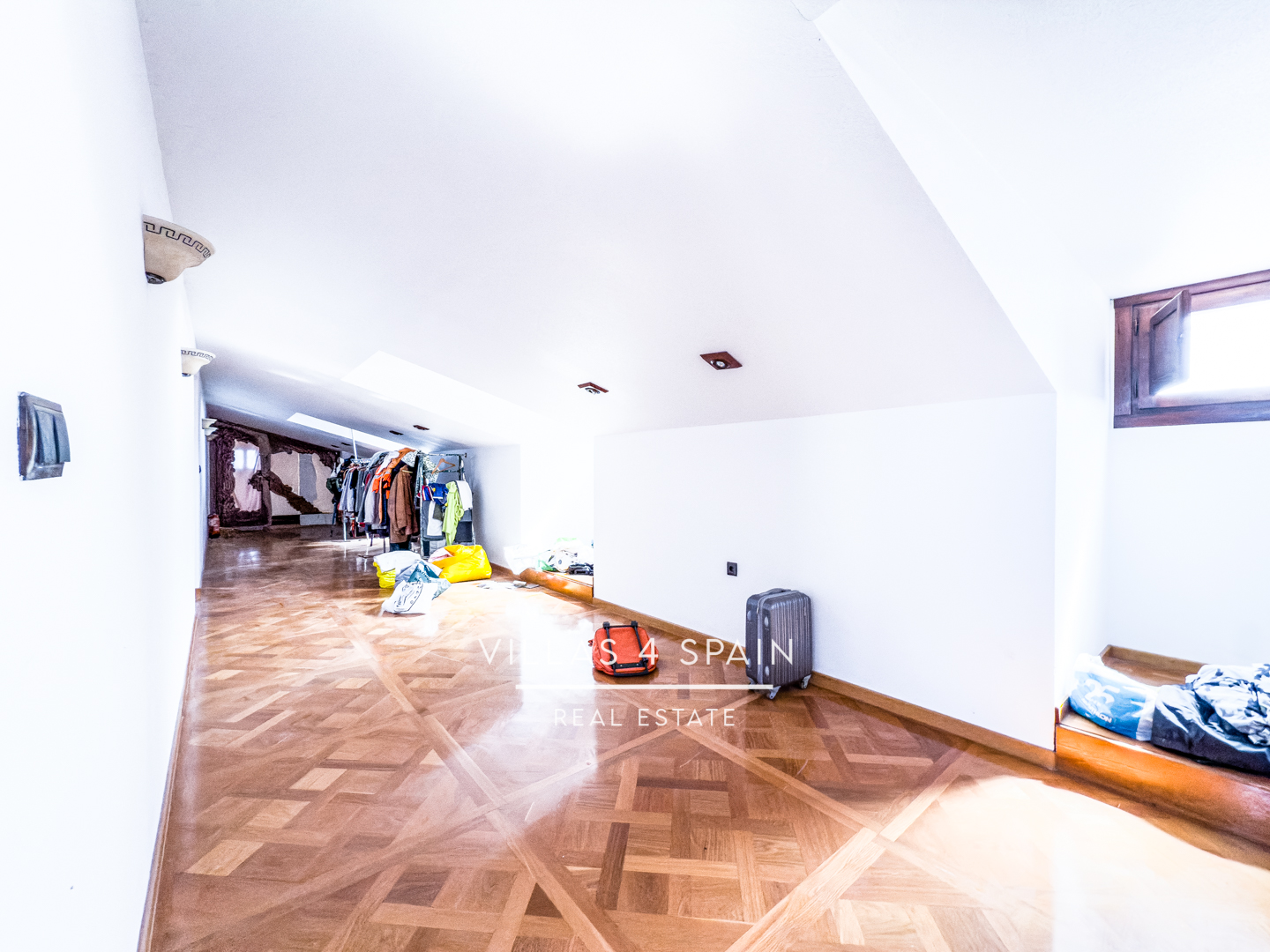 Resale - 9 Bed 7 Bath Villa with Private Pool and large garden in Totana - Cmo de las Piezas Viejas - Murcia Resale - 9 Bed 7 Bath Villa with Private Pool and large garden in Totana - Cmo de las Piezas Viejas - Murcia