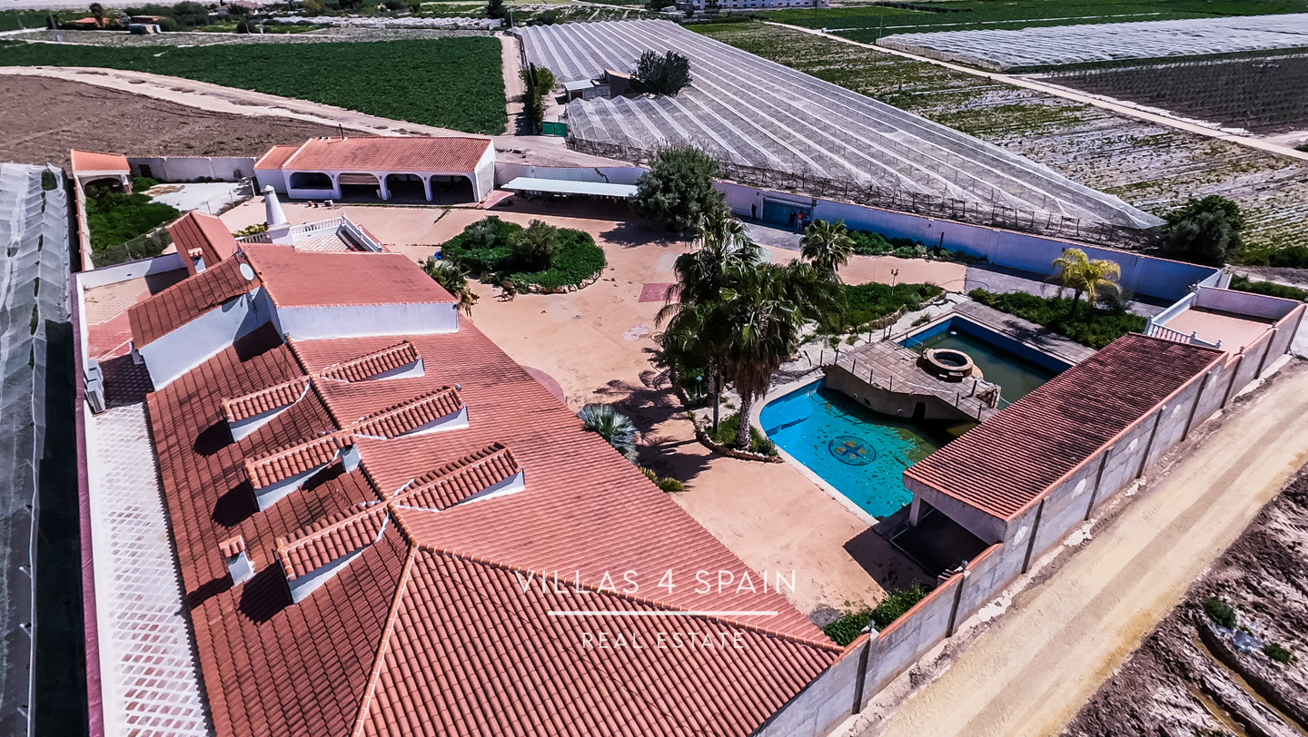 Resale - 9 Bed 7 Bath Villa with Private Pool and large garden in Totana - Cmo de las Piezas Viejas - Murcia Resale - 9 Bed 7 Bath Villa with Private Pool and large garden in Totana - Cmo de las Piezas Viejas - Murcia