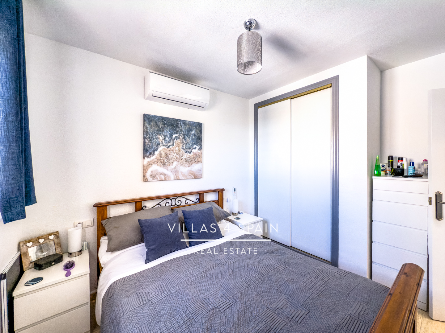 Resale - 2 bed apartment with roof terrace in El Galan, Villamartin - calle el pedrero - Alicante Resale - 2 bed apartment with roof terrace in El Galan, Villamartin - calle el pedrero - Alicante