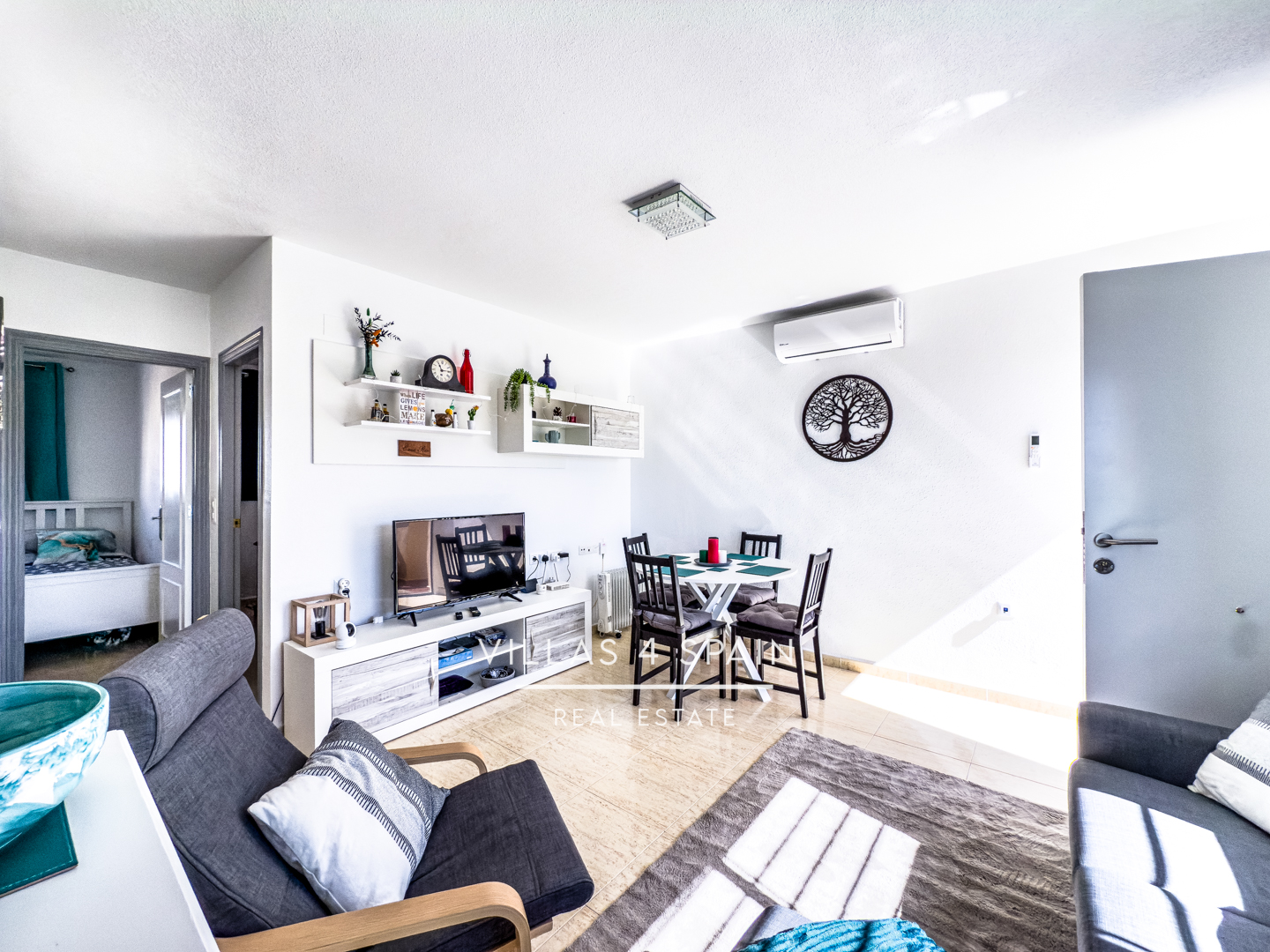 Resale - 2 bed apartment with roof terrace in El Galan, Villamartin - calle el pedrero - Alicante Resale - 2 bed apartment with roof terrace in El Galan, Villamartin - calle el pedrero - Alicante