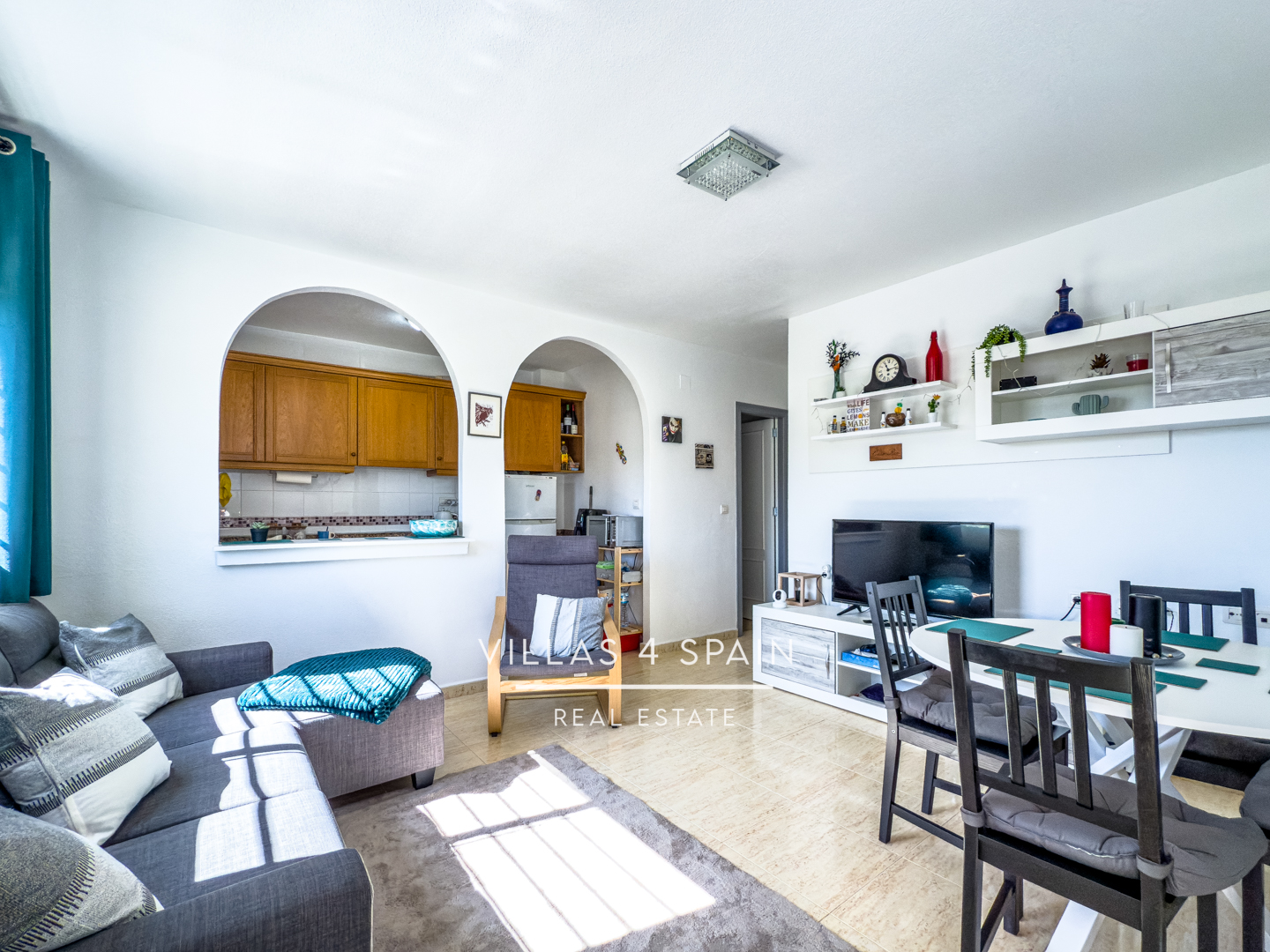 Resale - 2 bed apartment with roof terrace in El Galan, Villamartin - calle el pedrero - Alicante Resale - 2 bed apartment with roof terrace in El Galan, Villamartin - calle el pedrero - Alicante