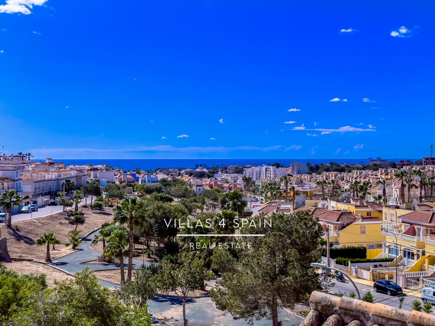 Resale - 2 bed apartment with roof terrace in El Galan, Villamartin - calle el pedrero - Alicante Resale - 2 bed apartment with roof terrace in El Galan, Villamartin - calle el pedrero - Alicante