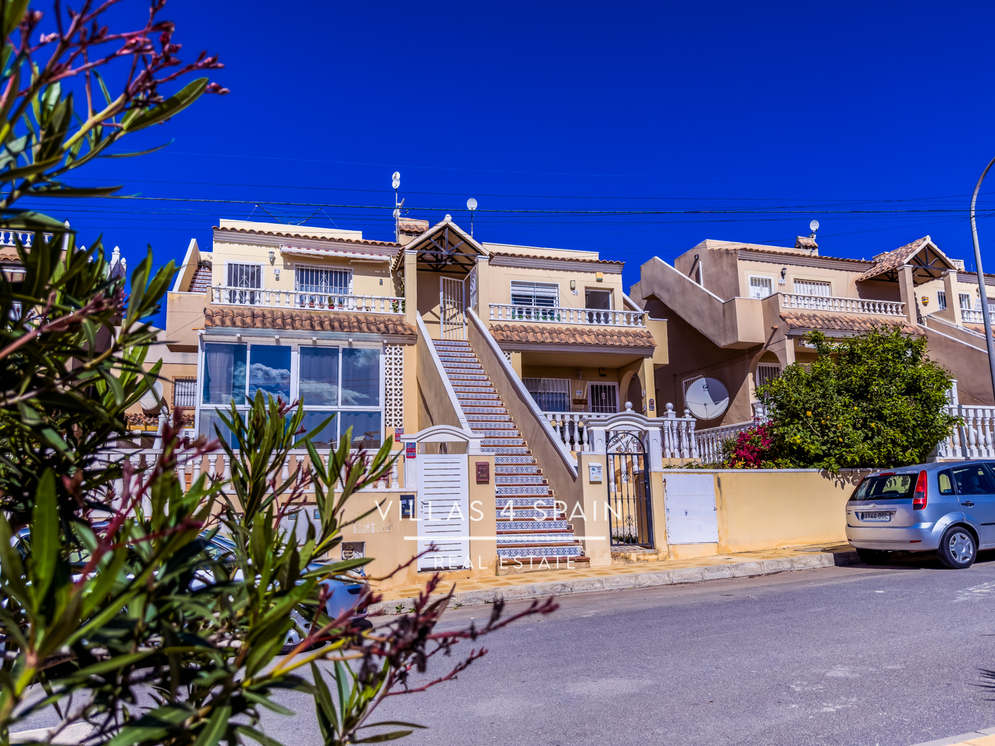 Resale - 2 bed apartment with roof terrace in El Galan, Villamartin - calle el pedrero - Alicante Resale - 2 bed apartment with roof terrace in El Galan, Villamartin - calle el pedrero - Alicante