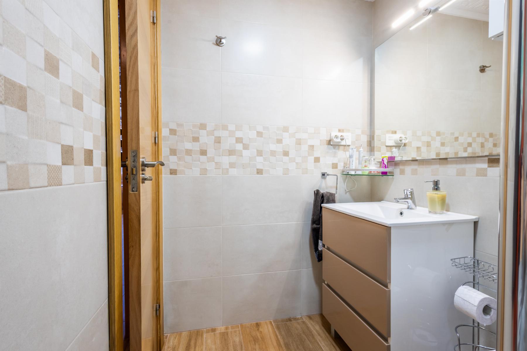 Resale - 3 Bedroom 2 Bathroom Apartamento in Torrevieja - Playa del Acequión - Alicante Resale - 3 Bedroom 2 Bathroom Apartamento in Torrevieja - Playa del Acequión - Alicante
