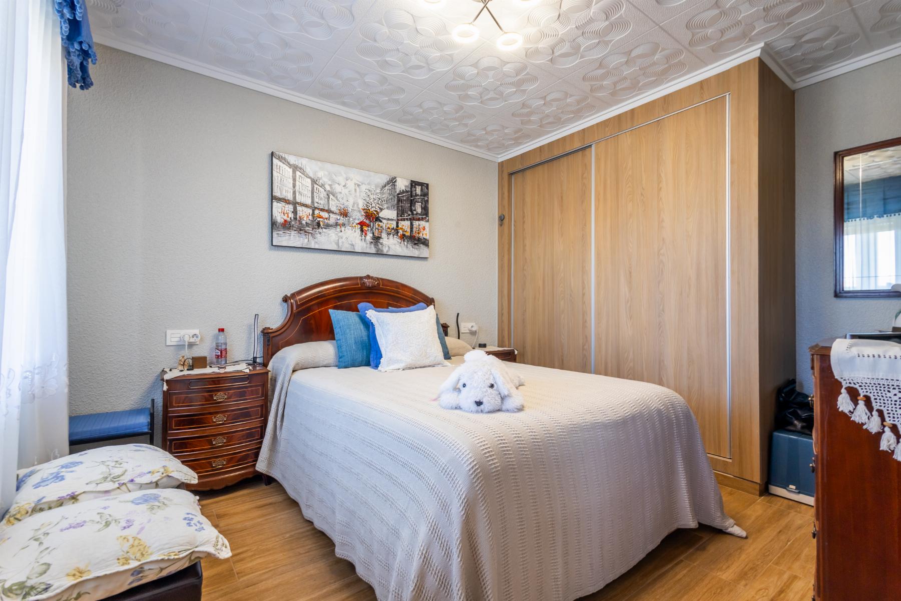 Resale - 3 Bedroom 2 Bathroom Apartamento in Torrevieja - Playa del Acequión - Alicante Resale - 3 Bedroom 2 Bathroom Apartamento in Torrevieja - Playa del Acequión - Alicante