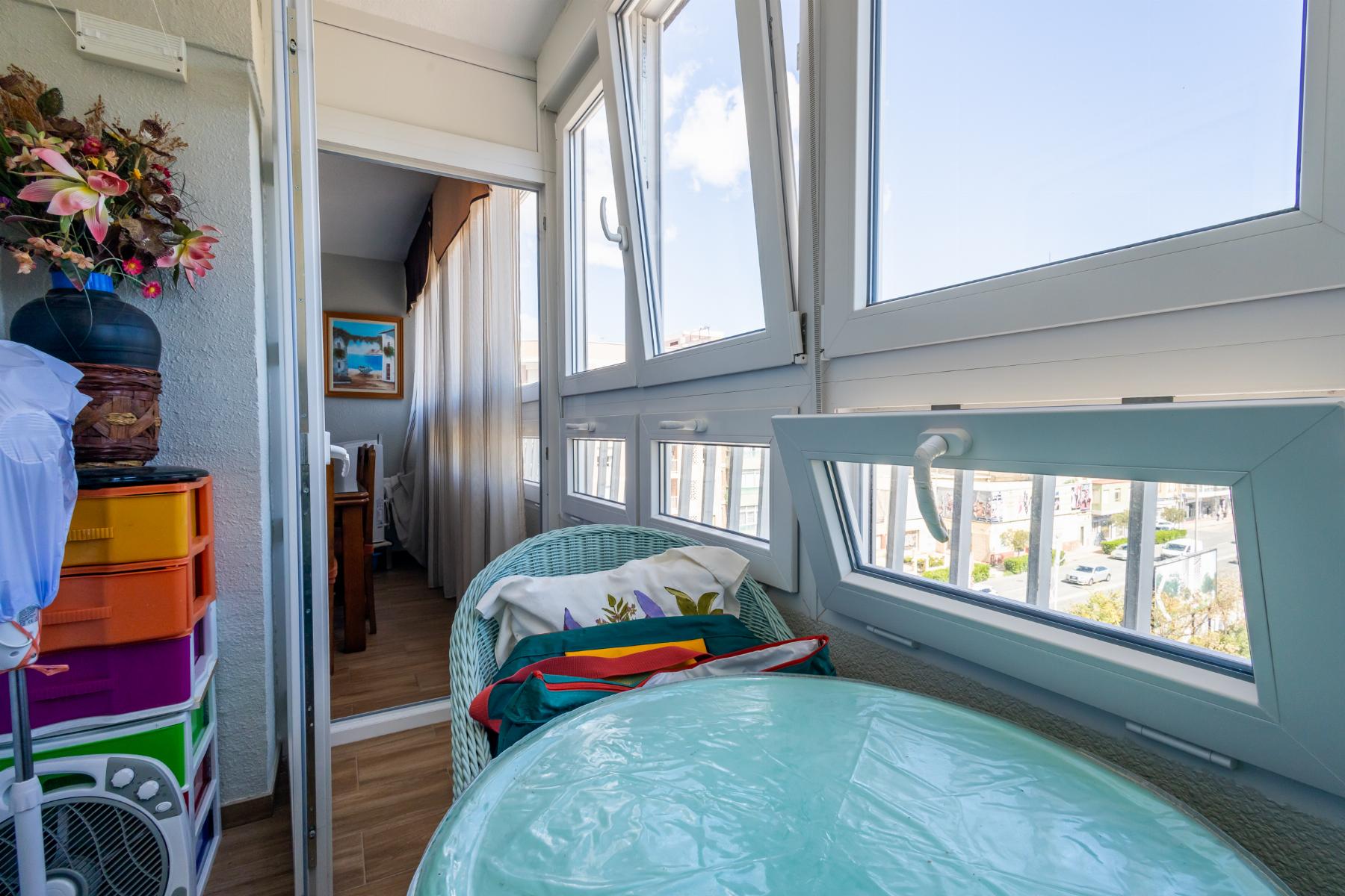Resale - 3 Bedroom 2 Bathroom Apartamento in Torrevieja - Playa del Acequión - Alicante Resale - 3 Bedroom 2 Bathroom Apartamento in Torrevieja - Playa del Acequión - Alicante