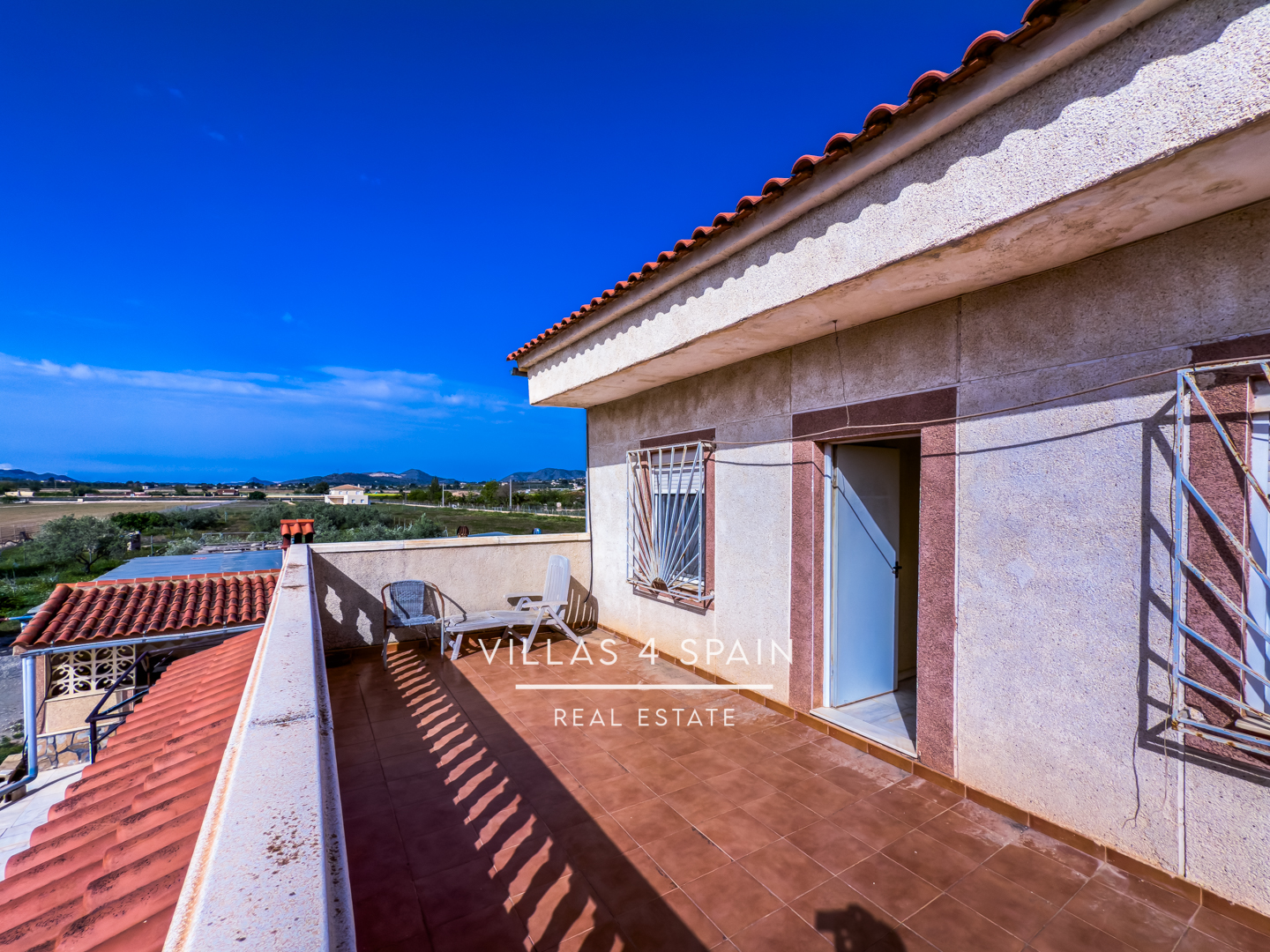 Resale - 3 Bed 3 Bath Villa with Private Pool and Expansive 12,000m² Plot in Hondón de las Nieves - Carr. a Hondón de los Frailes - Alicante Resale - 3 Bed 3 Bath Villa with Private Pool and Expansive 12,000m² Plot in Hondón de las Nieves - Carr. a Hondón de los Frailes - Alicante