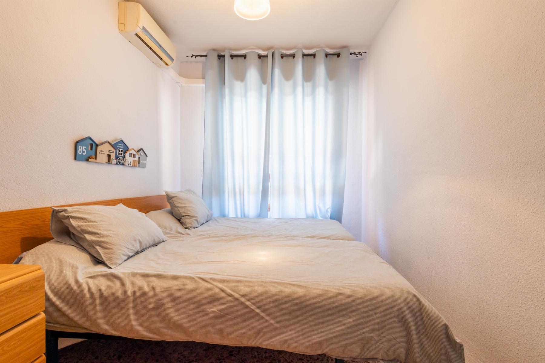 Resale - 3 Bedroom 2 Bathroom Apartamento in Torrevieja - playa de los naufragos - Alicante Resale - 3 Bedroom 2 Bathroom Apartamento in Torrevieja - playa de los naufragos - Alicante