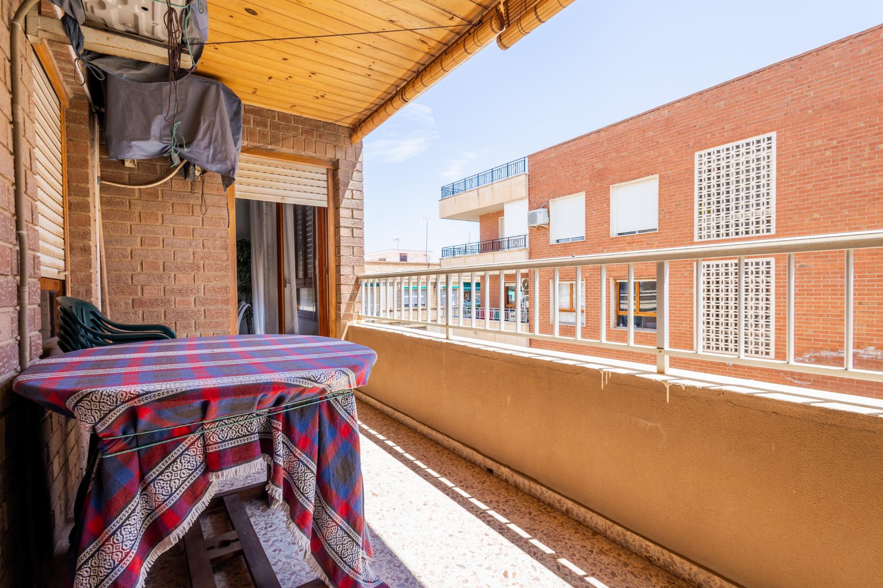 Resale - 3 Bedroom 2 Bathroom Apartamento in Torrevieja - playa de los naufragos - Alicante Resale - 3 Bedroom 2 Bathroom Apartamento in Torrevieja - playa de los naufragos - Alicante