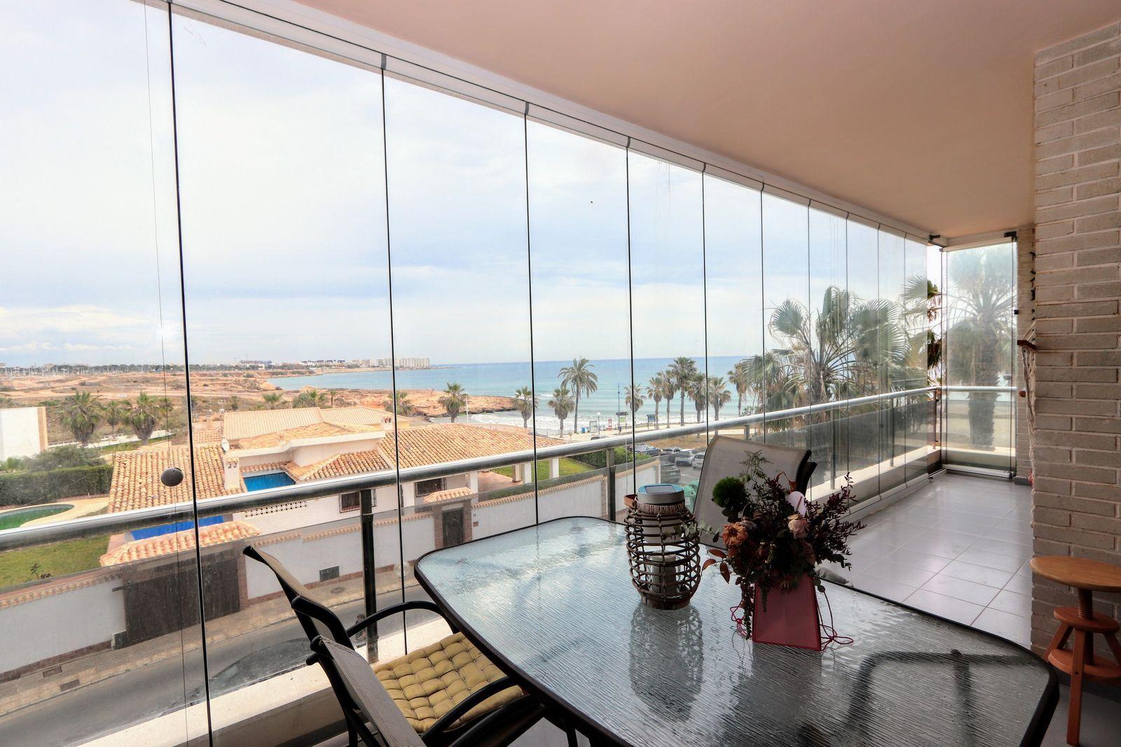 Resale - 3 Bedroom 2 Bathroom Apartamento in Torrevieja - Playa Flamenca - Alicante Resale - 3 Bedroom 2 Bathroom Apartamento in Torrevieja - Playa Flamenca - Alicante