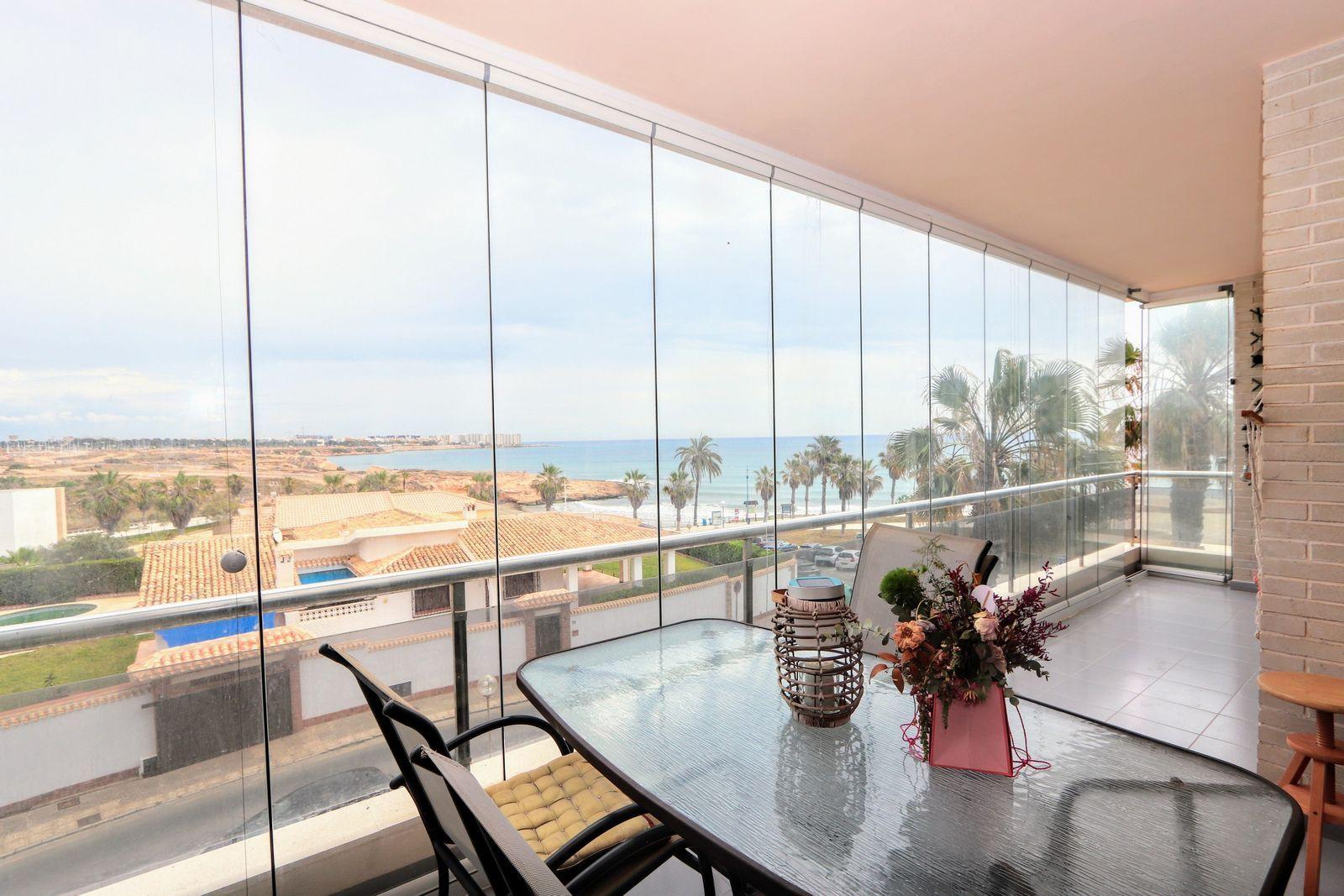 Resale - 3 Bedroom 2 Bathroom Apartamento in Torrevieja - Playa Flamenca - Alicante Resale - 3 Bedroom 2 Bathroom Apartamento in Torrevieja - Playa Flamenca - Alicante