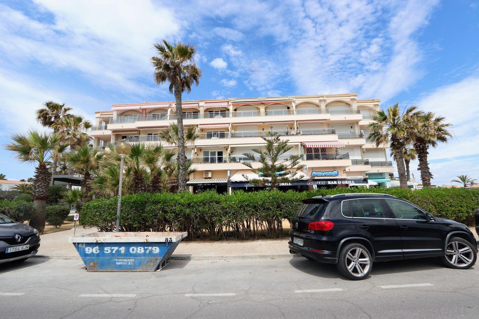 Resale - 3 Bedroom 2 Bathroom Apartamento in Torrevieja - Playa Flamenca - Alicante Resale - 3 Bedroom 2 Bathroom Apartamento in Torrevieja - Playa Flamenca - Alicante