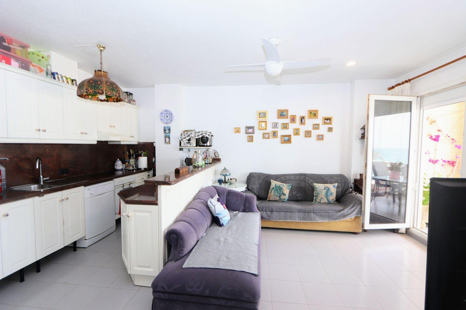Resale - 3 Bedroom 2 Bathroom Apartamento in Torrevieja - Playa Flamenca - Alicante Resale - 3 Bedroom 2 Bathroom Apartamento in Torrevieja - Playa Flamenca - Alicante